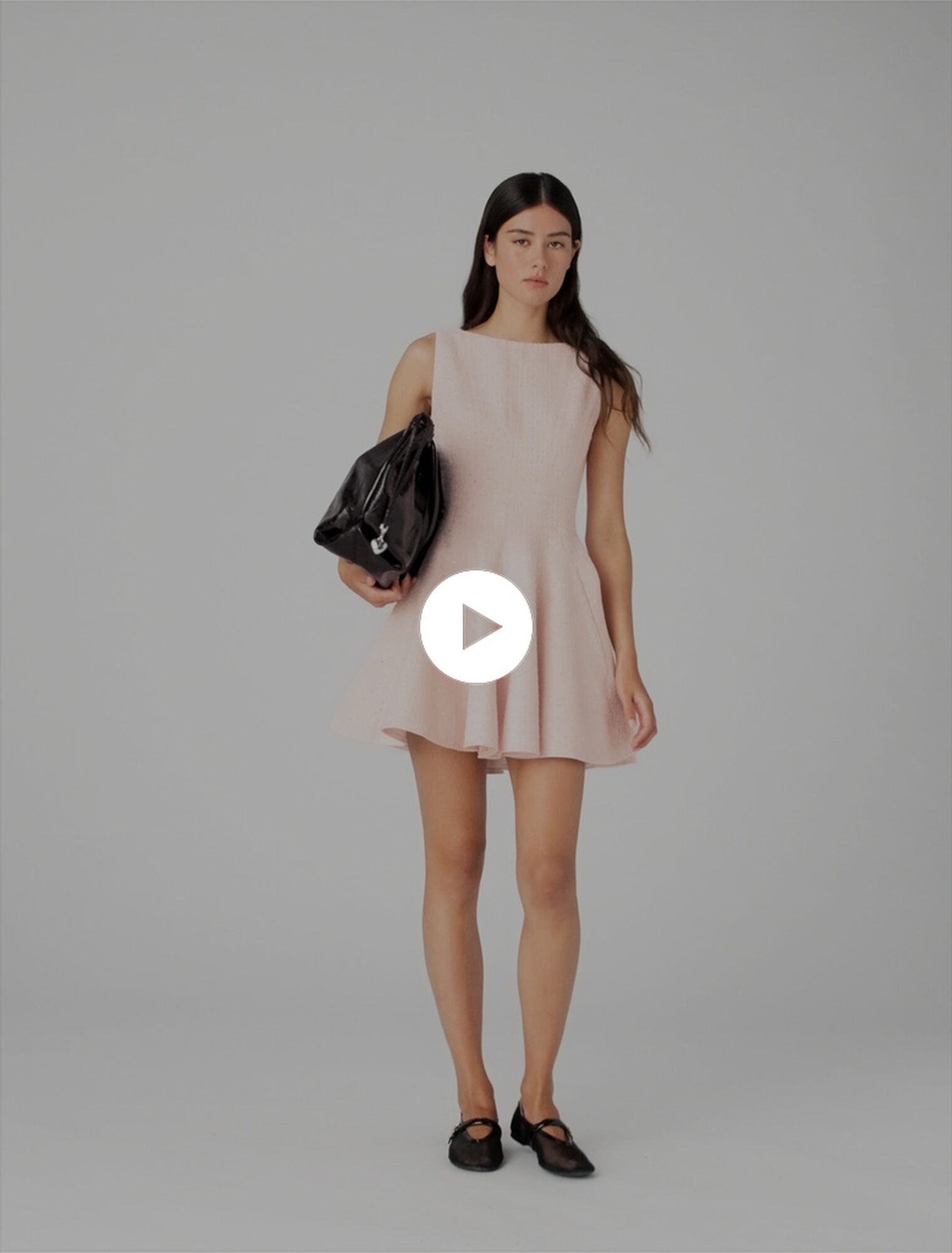 Kurzes ausgestelltes Tweedkleid