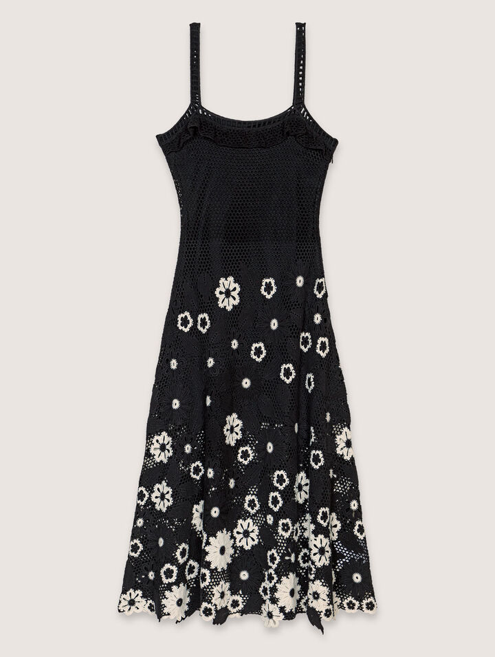 Langes Häkelkleid mit Blumenmuster