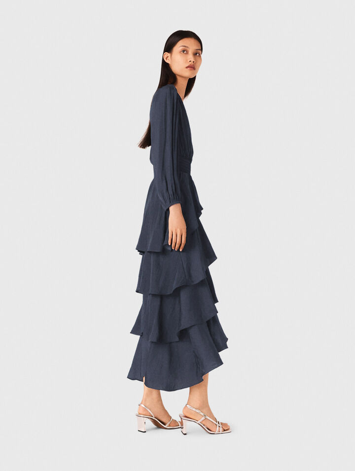 Langes Rüschenkleid
