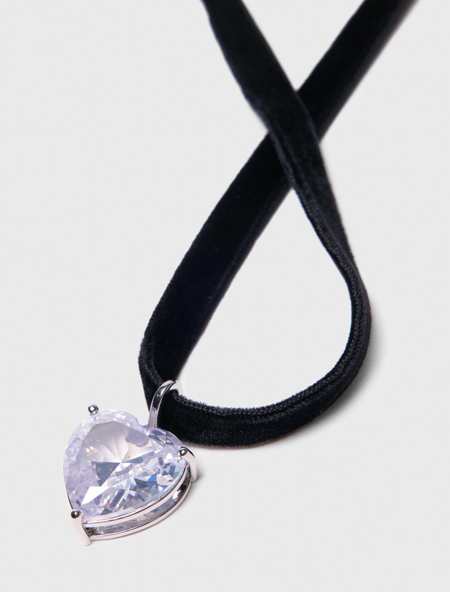 Herz-Kette mit Samtband