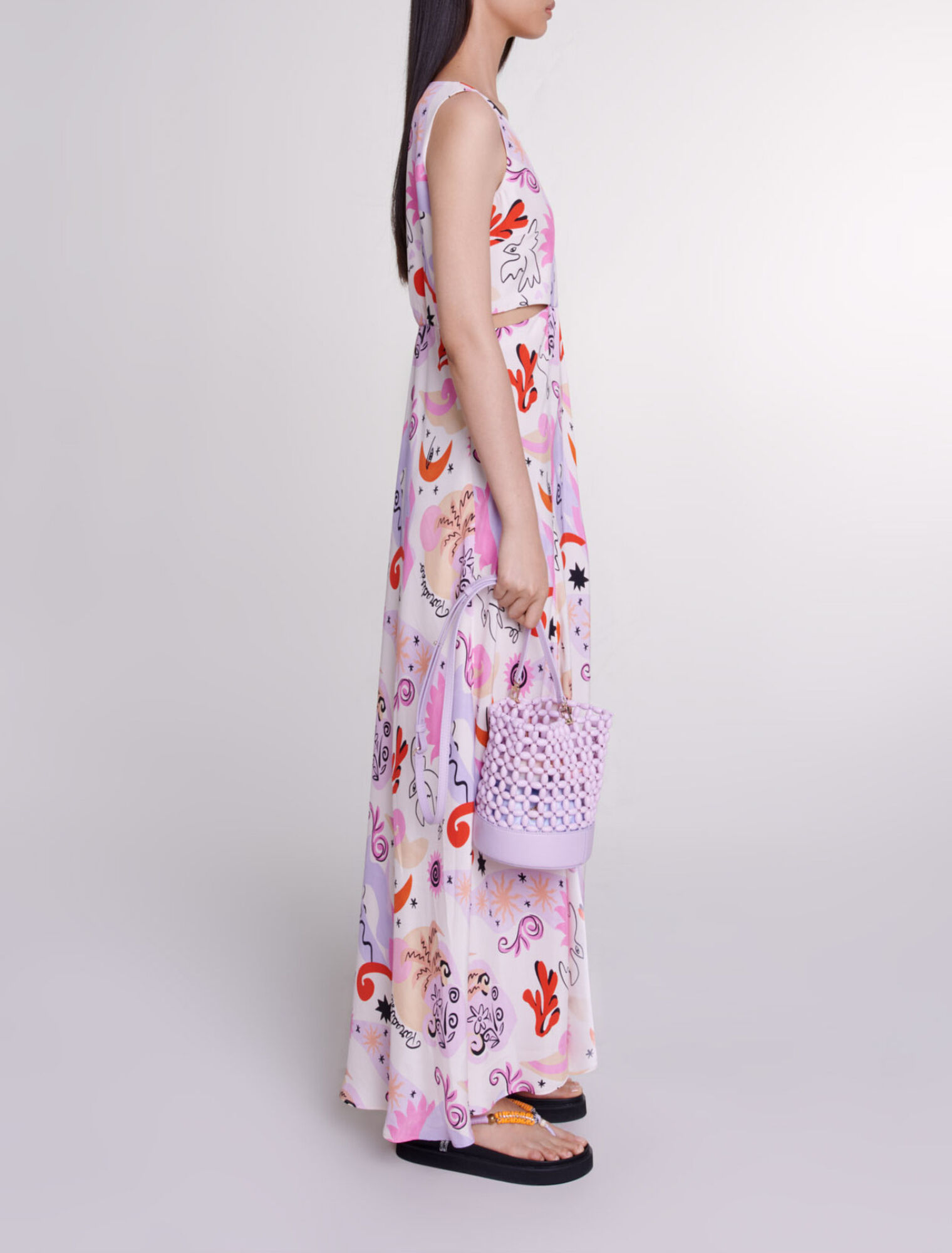 Langes Seidenkleid mit Cut-outs