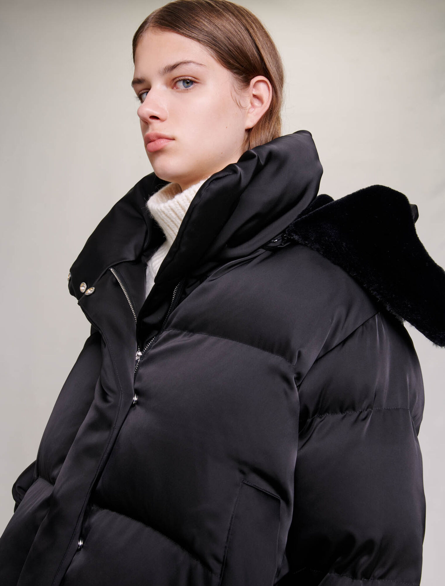 Kurzer, satinierter Stepp-Anorak