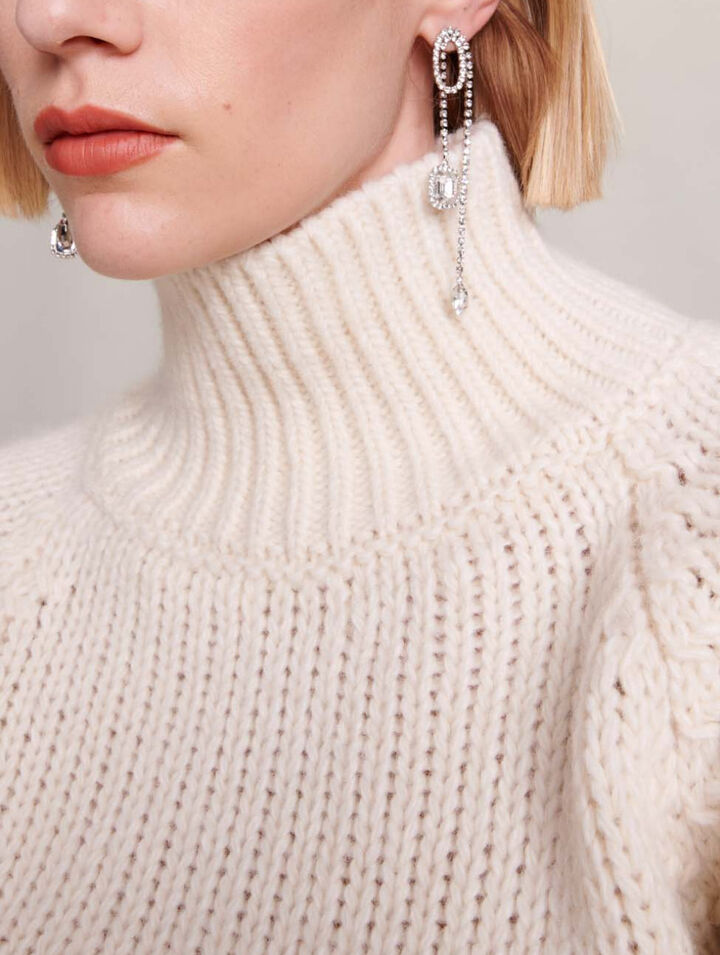 Kurzpullover mit Schnürung hinten