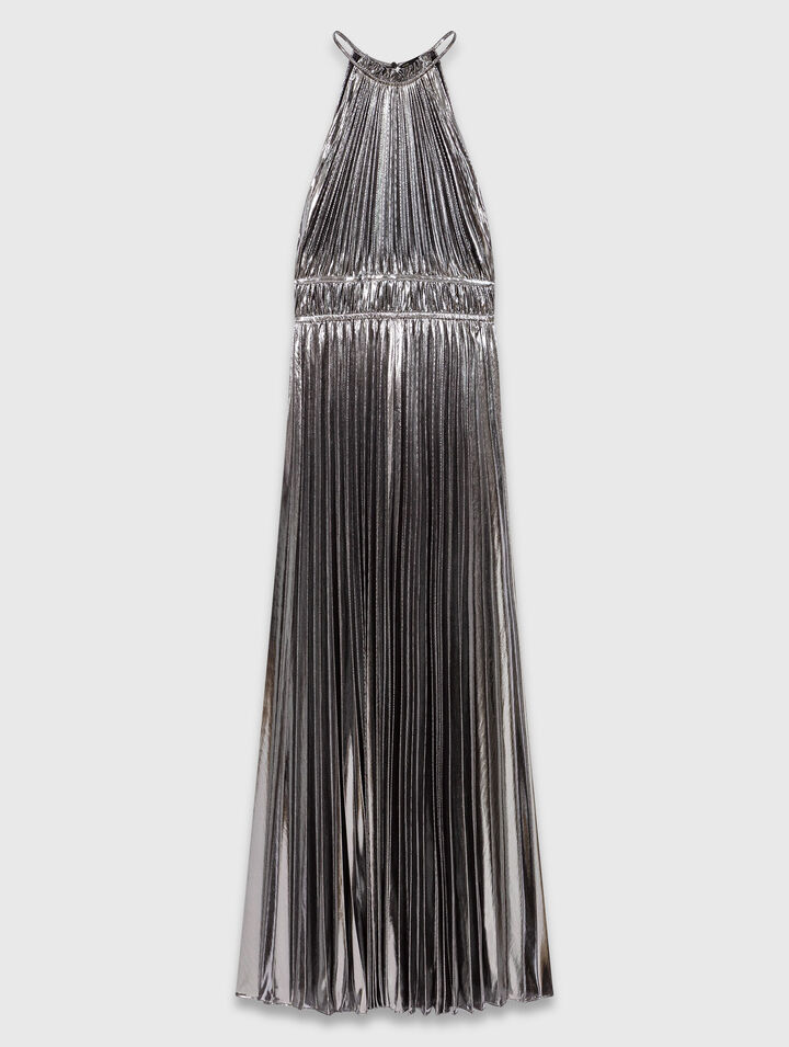 Langes plissiertes Kleid