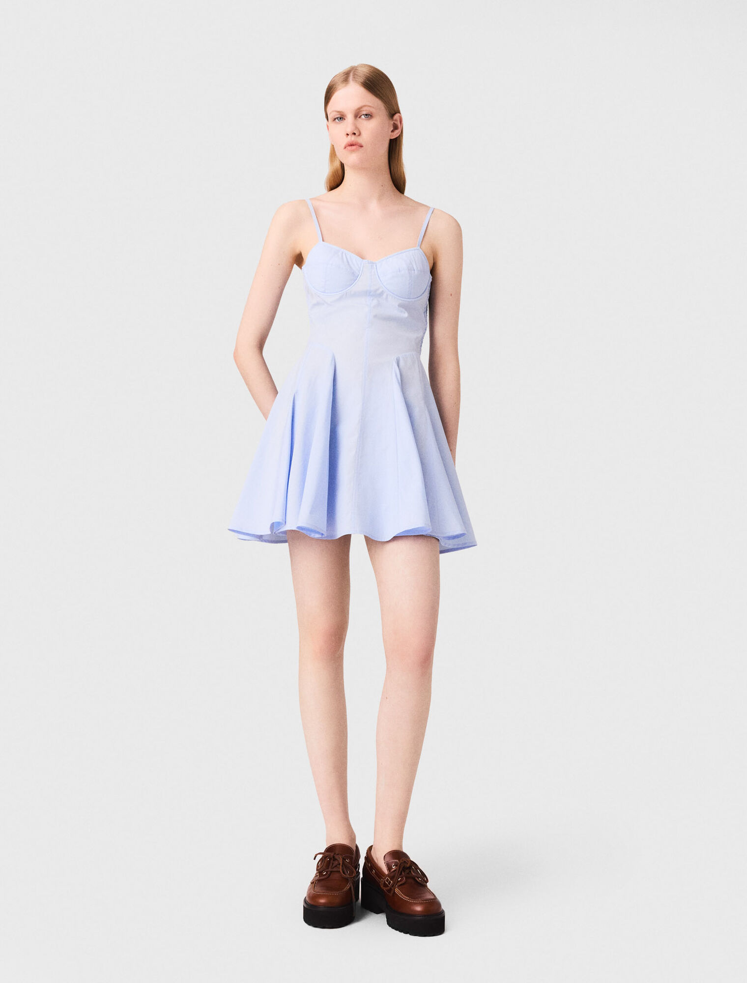 Kurzes Babydoll-Kleid aus Baumwolle
