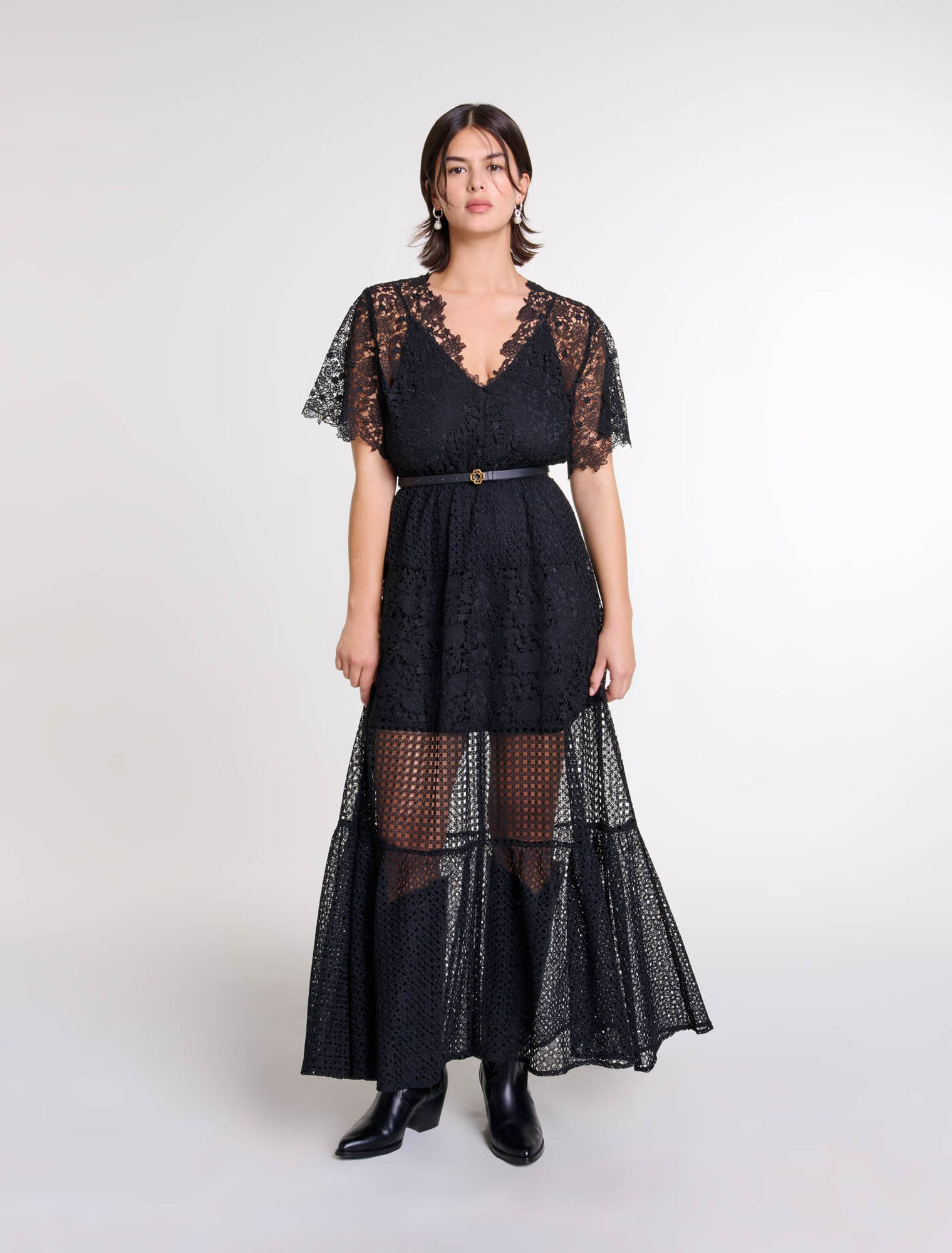 Langes Kleid aus Spitze