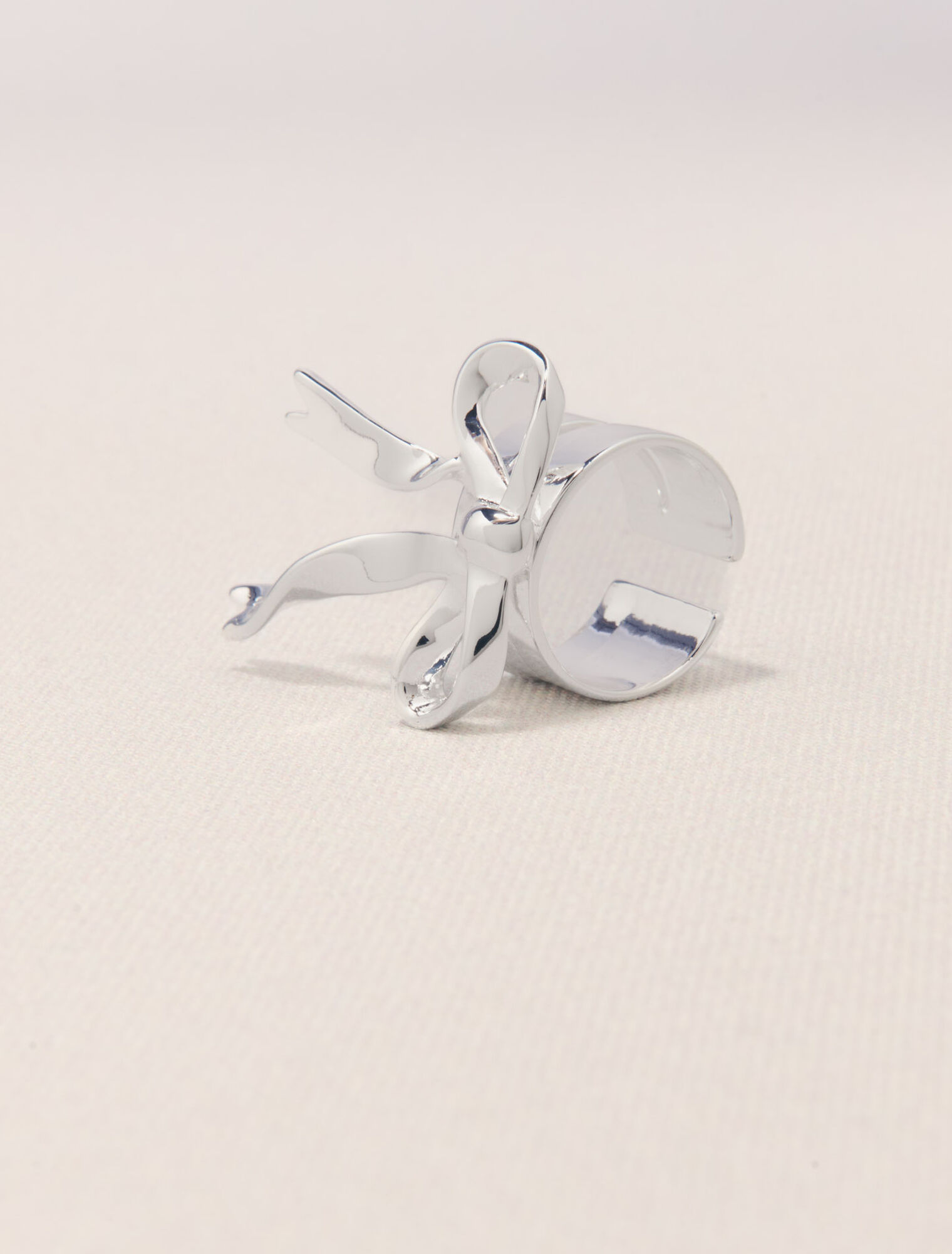 Offener Ring mit Schleife, silber