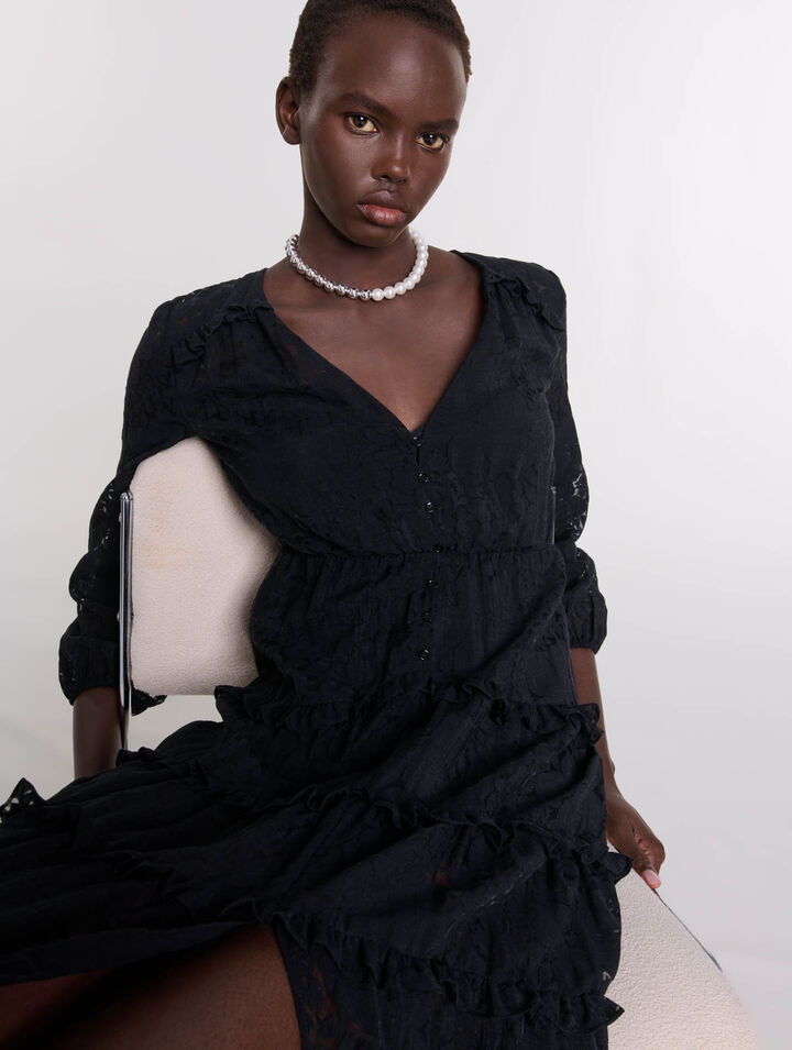 Langes Rüschenkleid mit Muster