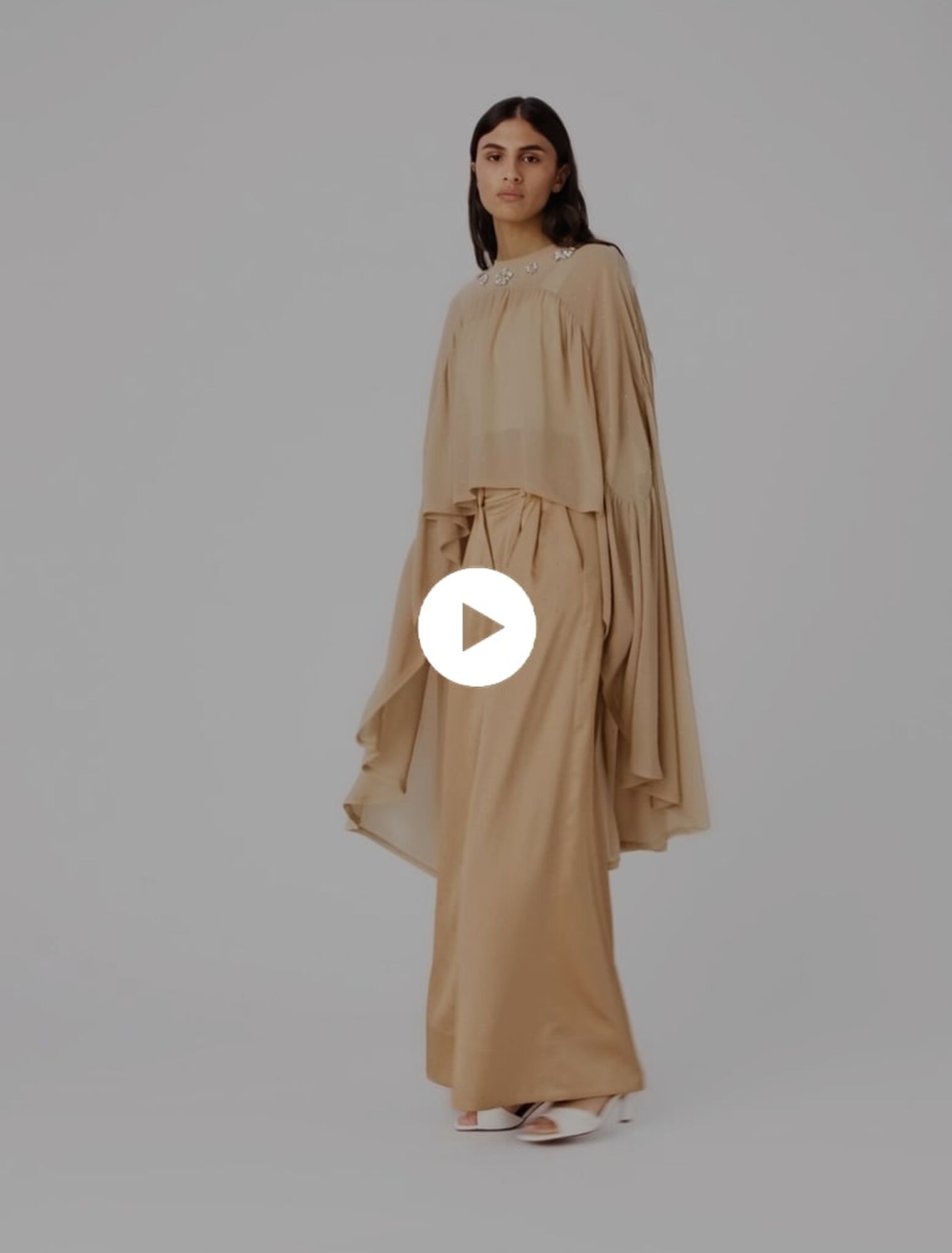 Cape-Top mit Schmuckkragen