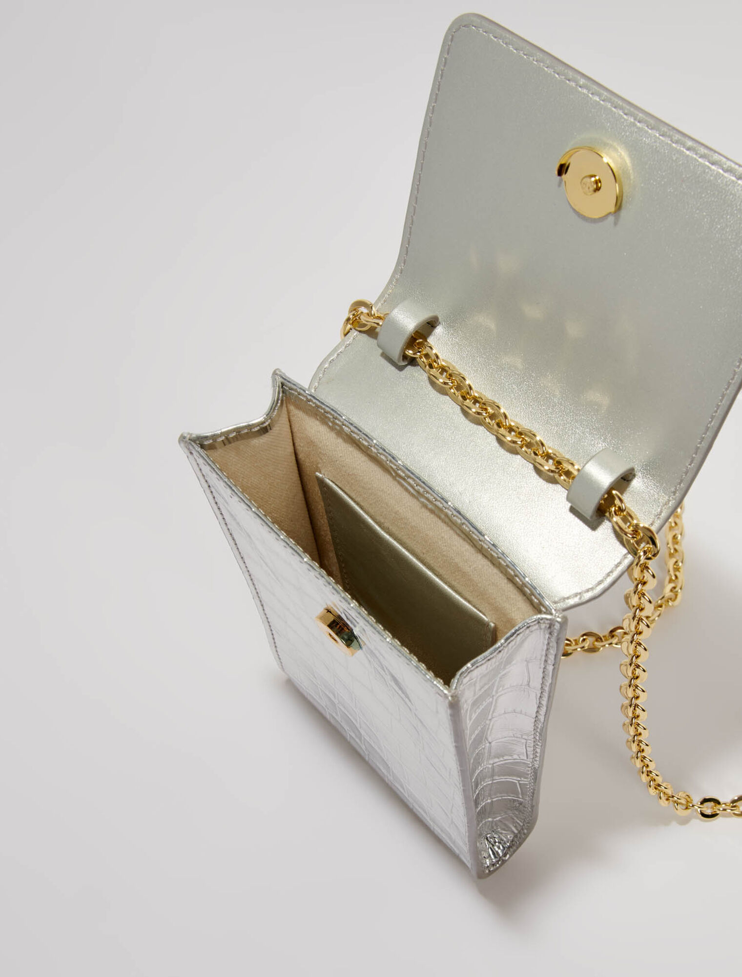 Handtasche aus metallisiertem Leder