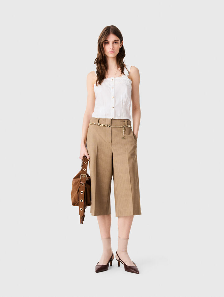 Elegante Bermuda mit Falten
