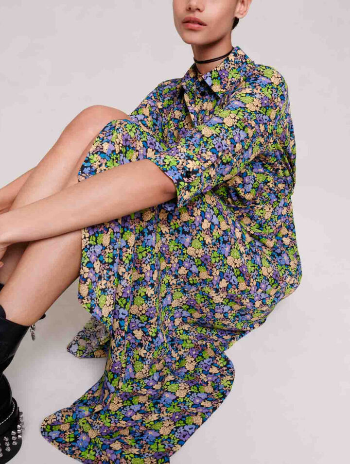 Langes Blumenkleid