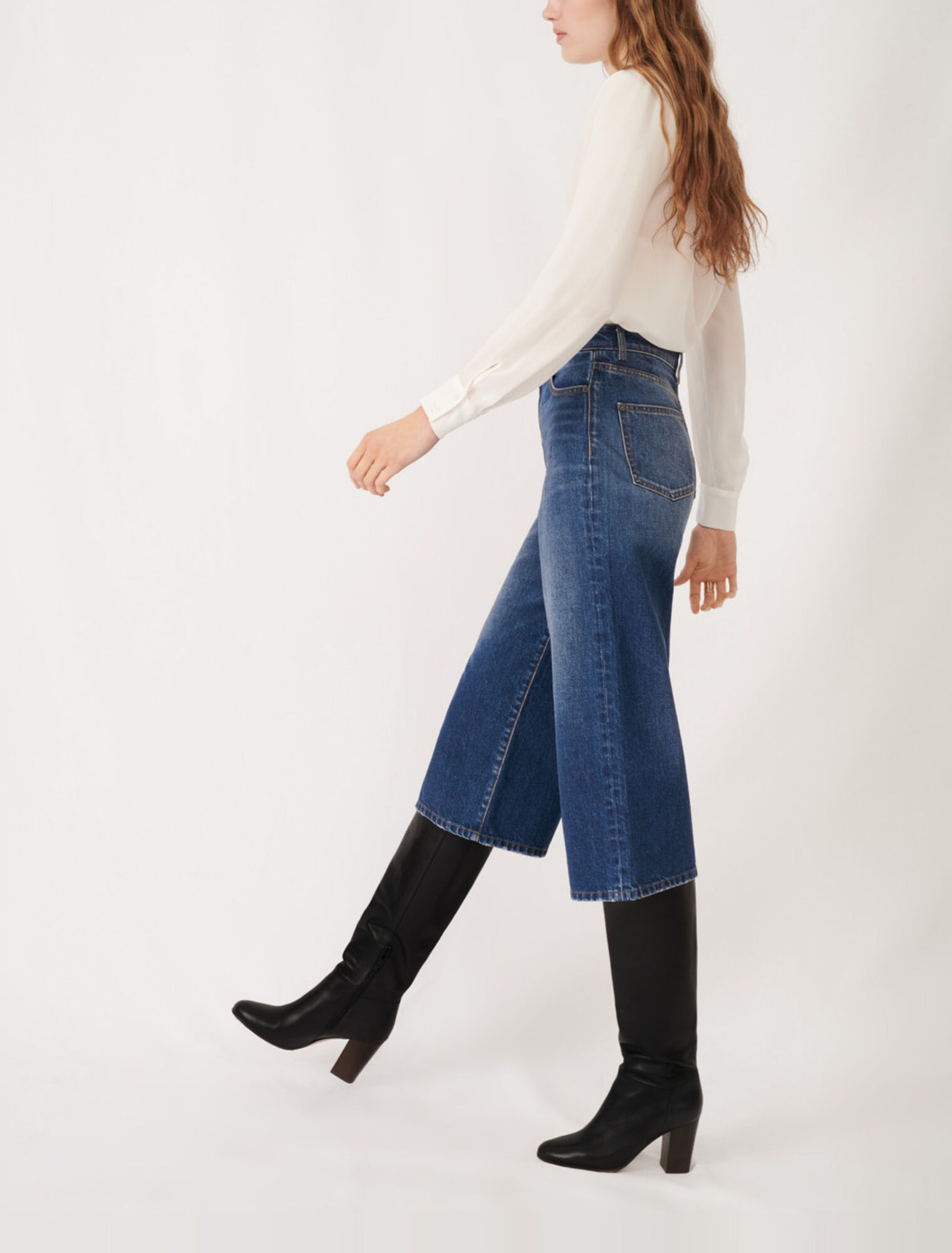 Jeans im Bermuda-Stil