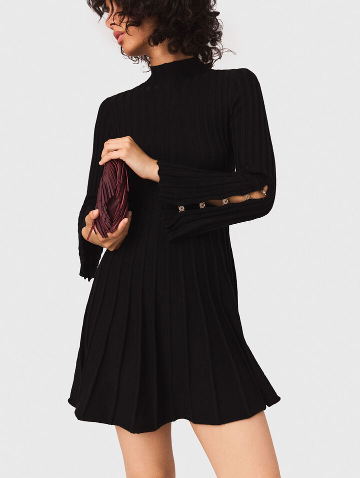Kurzes Strickkleid
