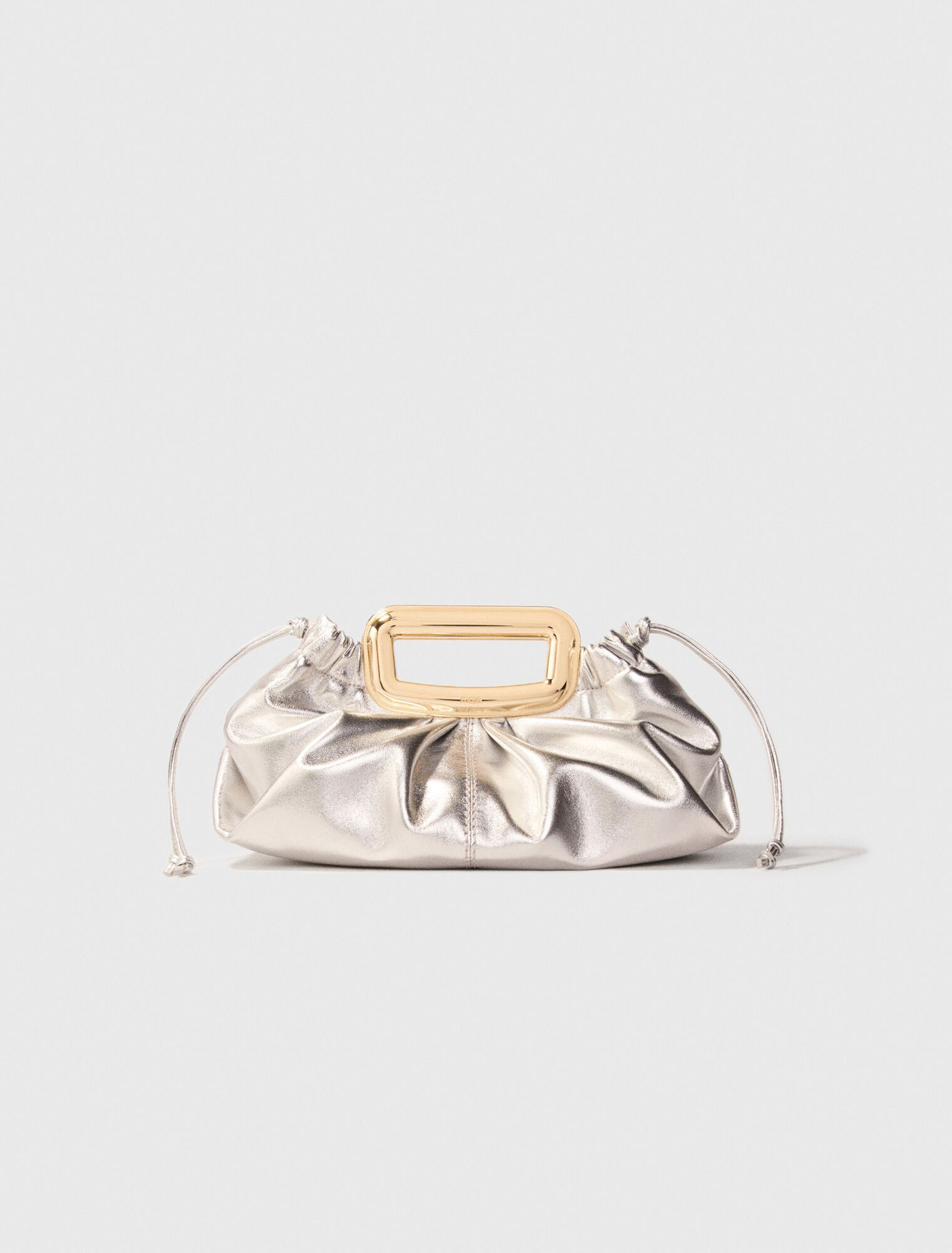 Clutch aus Leder mit Metallgriff