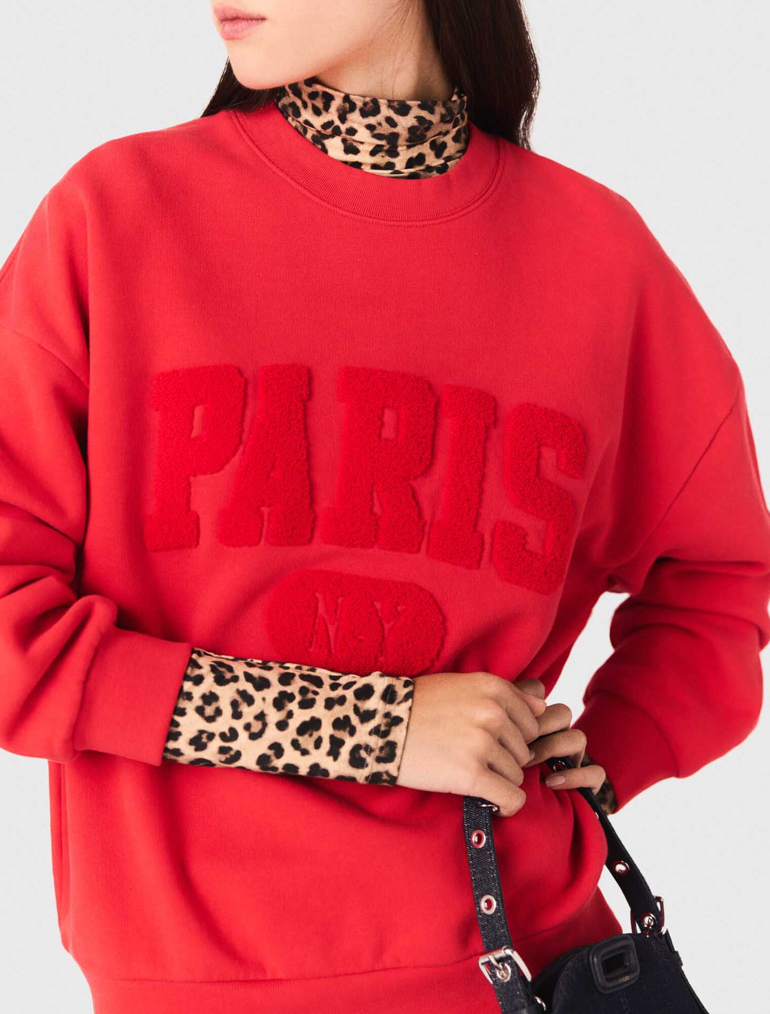 Sweatshirt mit Schriftzug PARIS NY