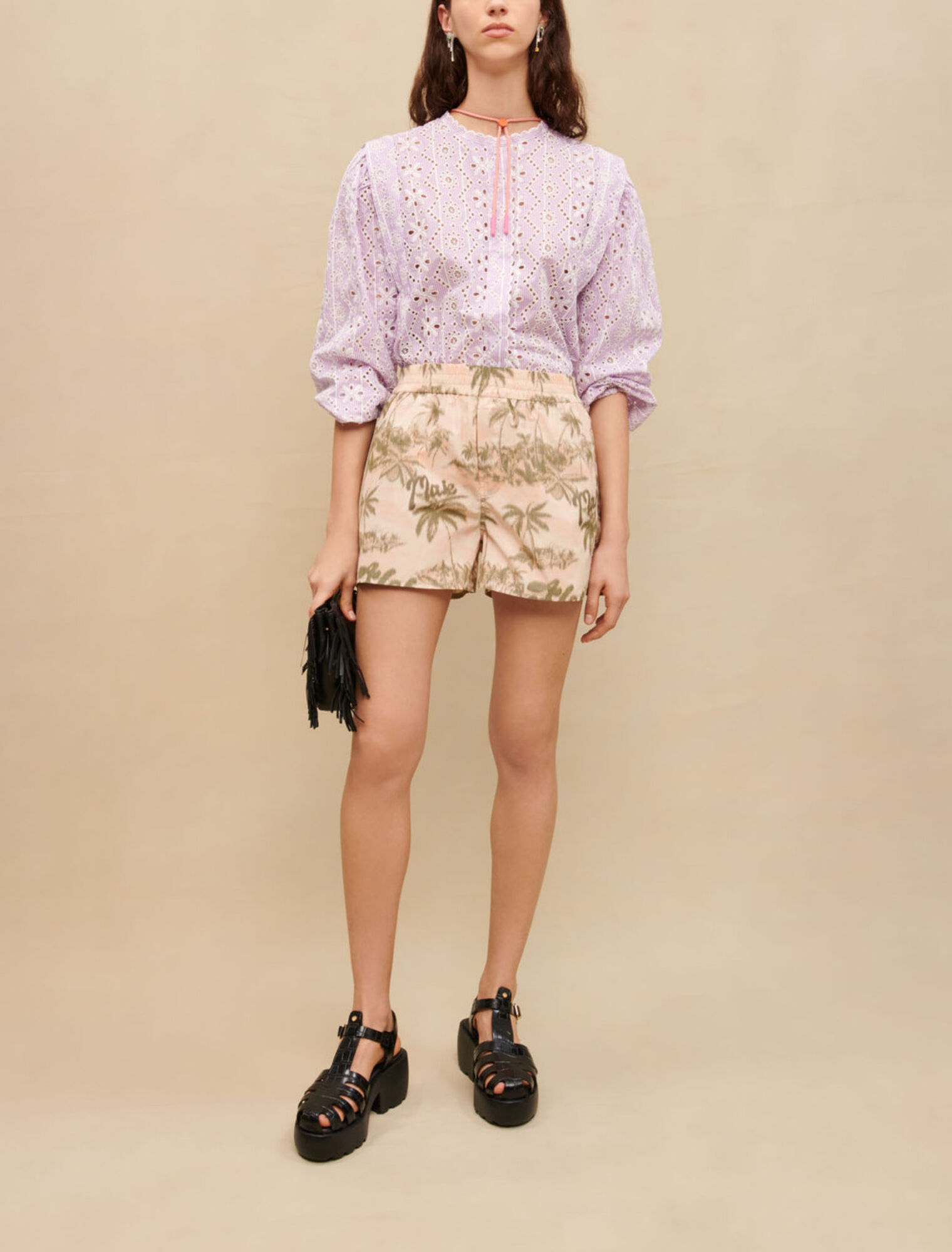 Shorts mit Palmenmuster