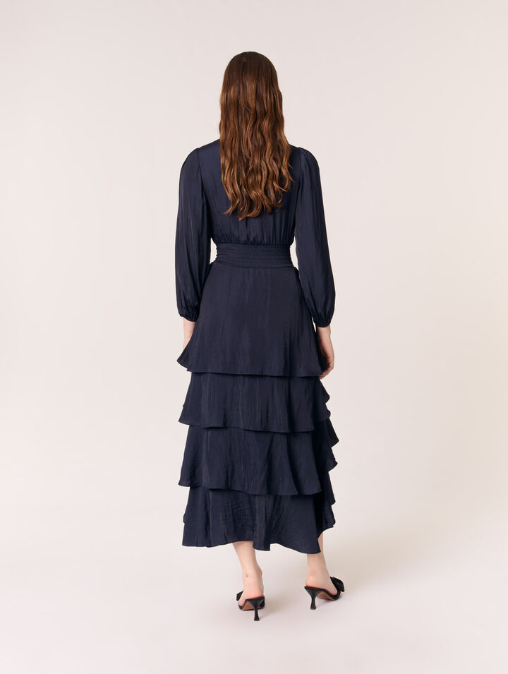 Langes Rüschenkleid