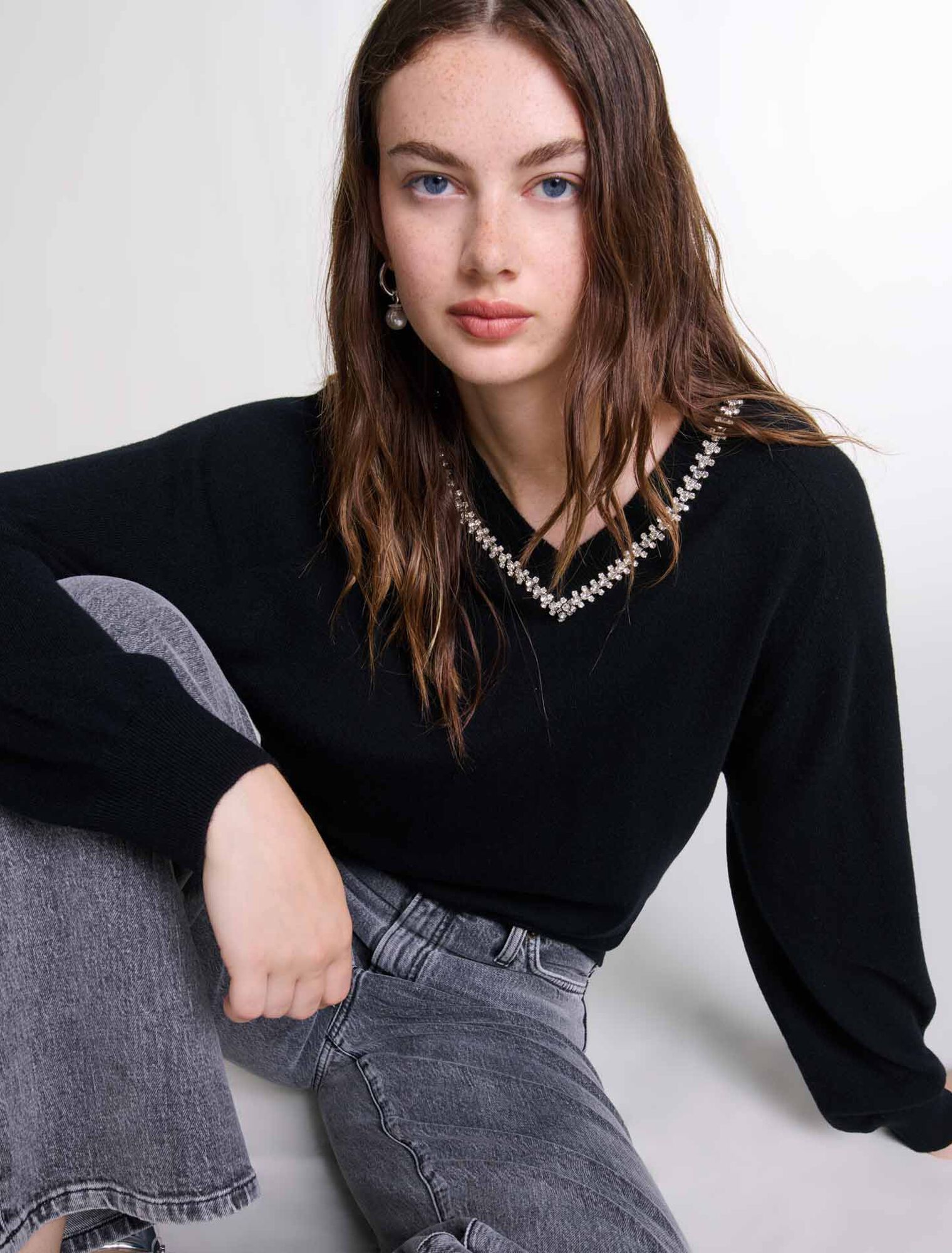 Strickpullover mit Strasskragen