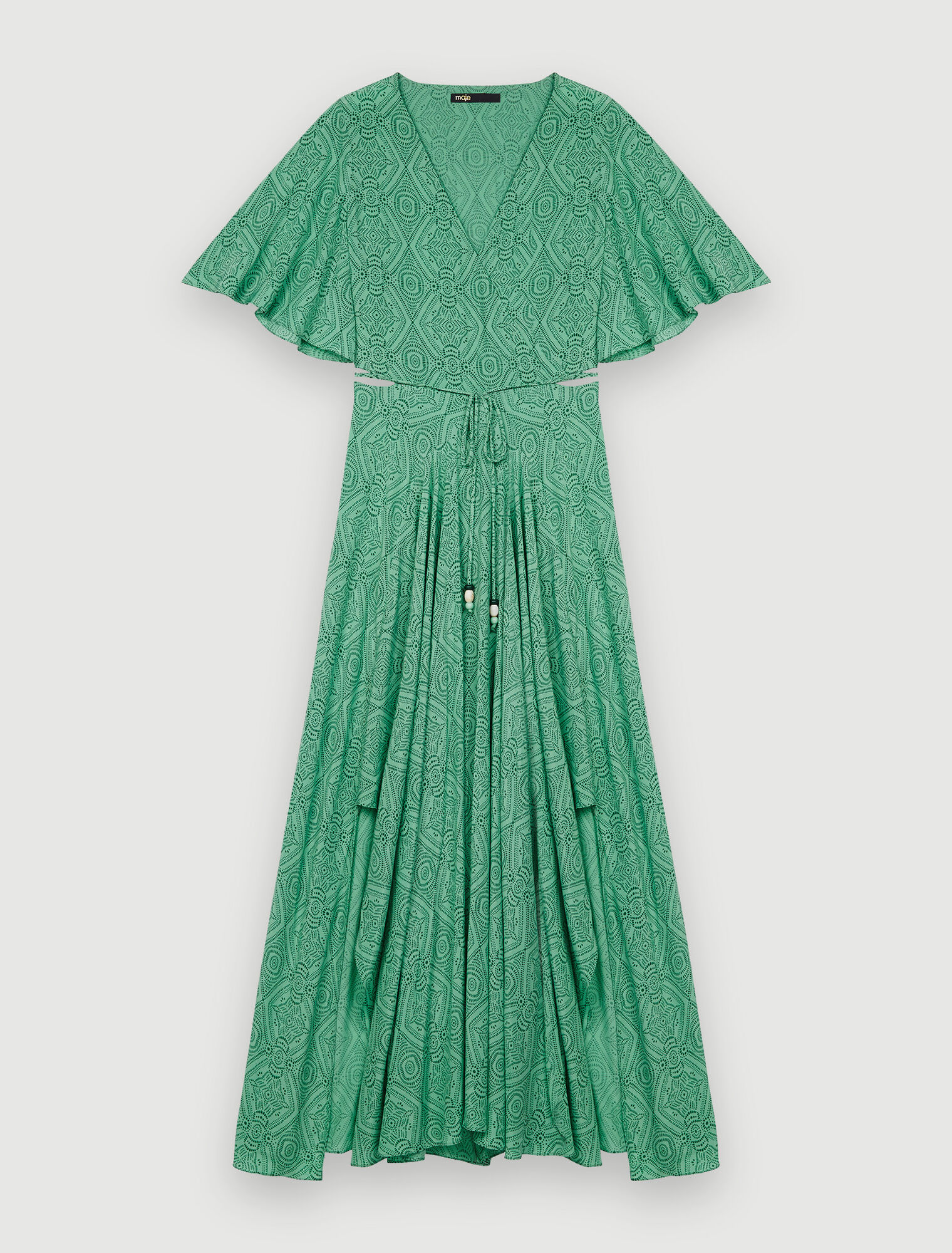 Fließendes und bedrucktes Schalkleid