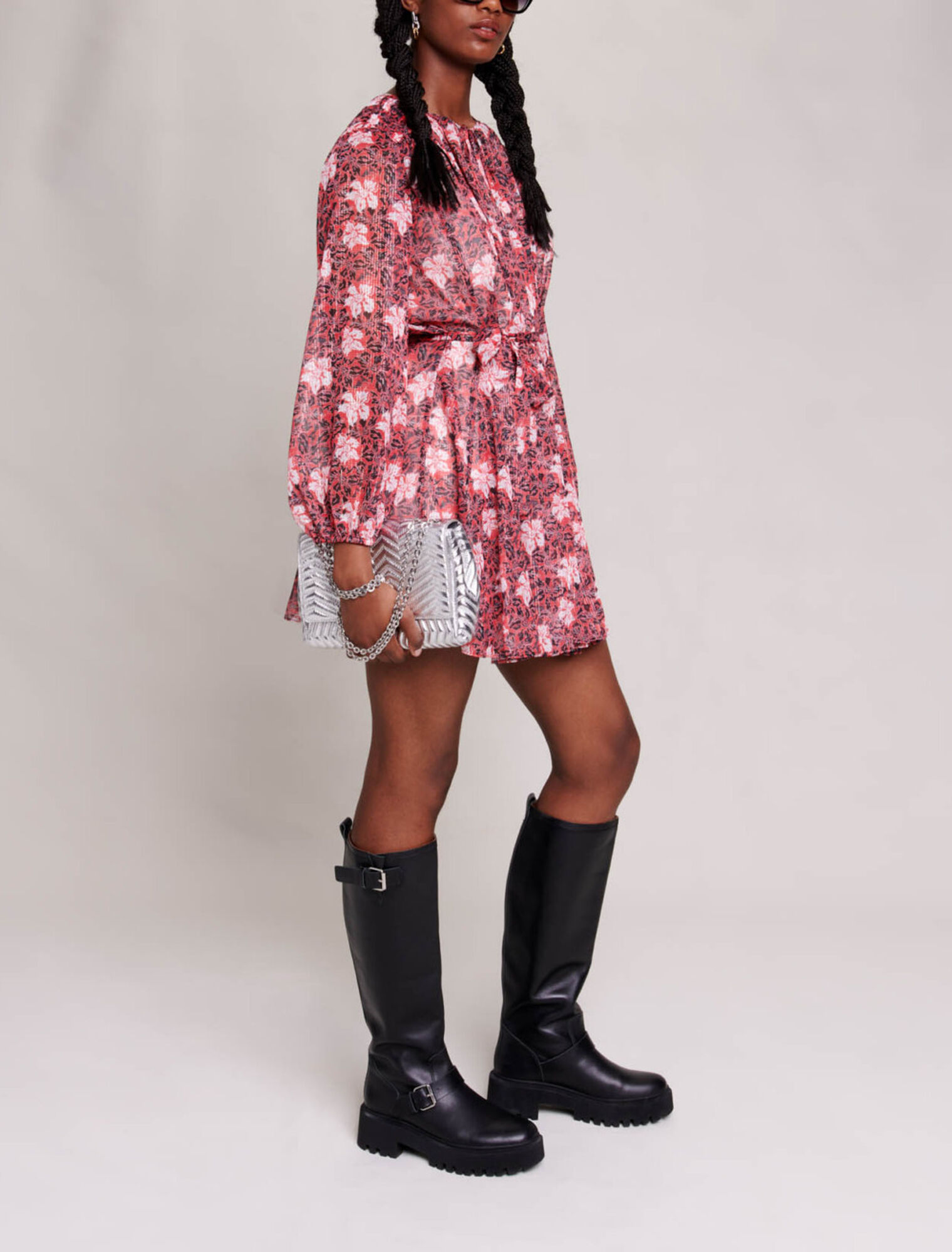 Kurzes Blumenkleid