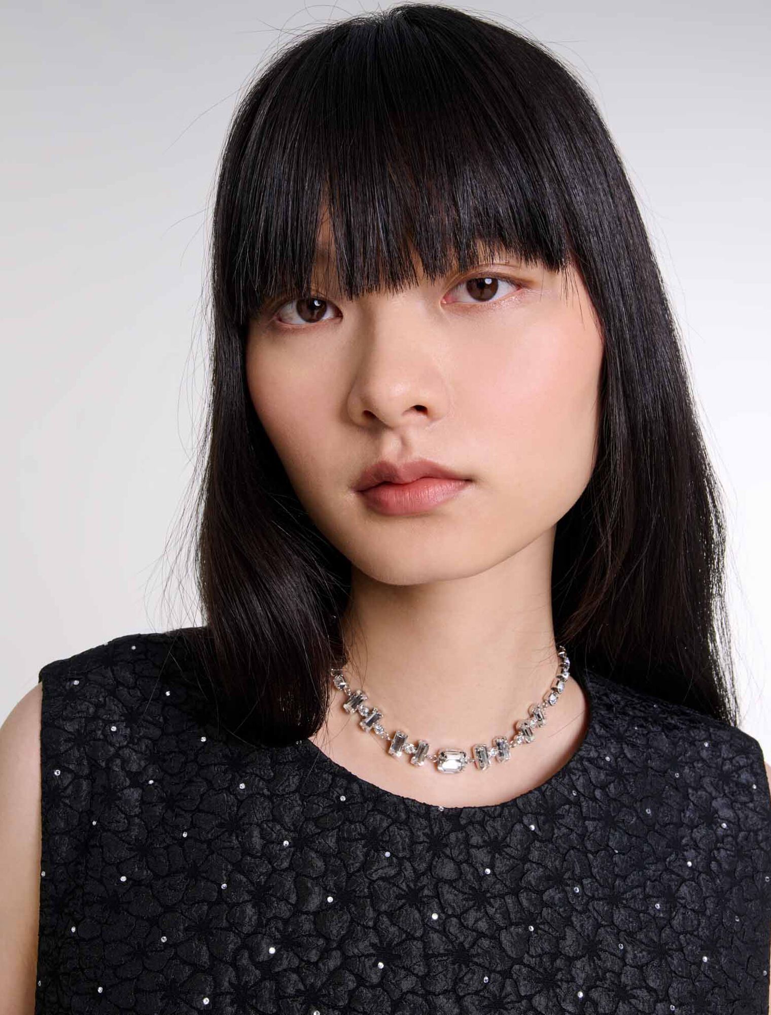 Langes Kleid mit Strass