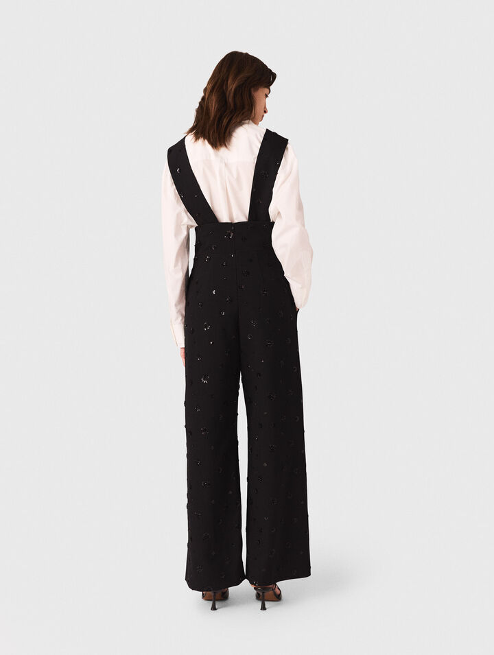 Bestickte Hose mit Trägern