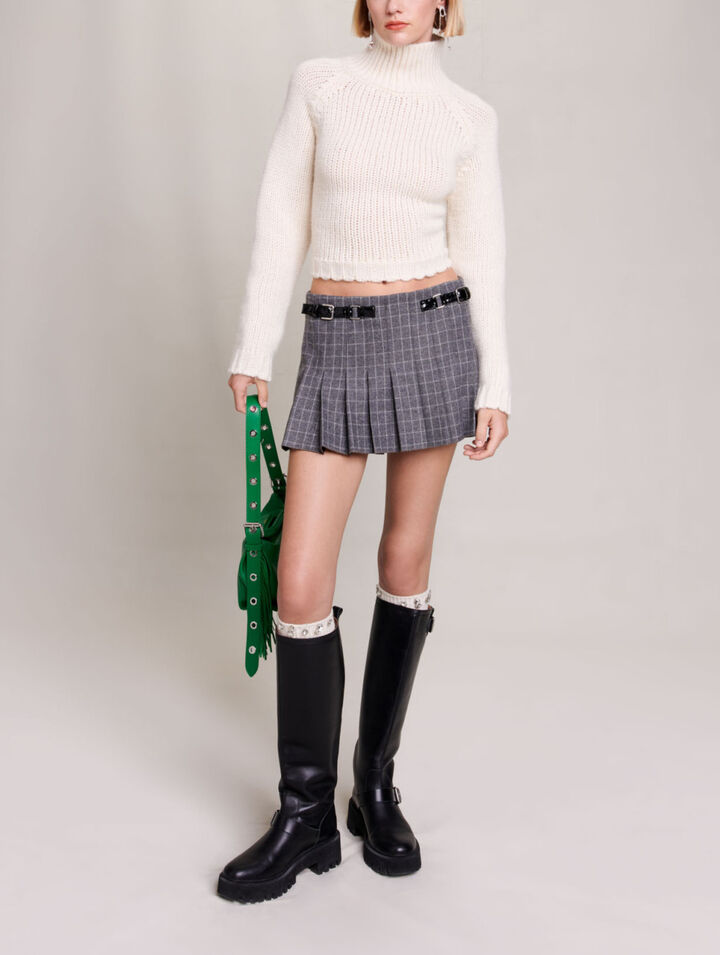 Kurzpullover mit Schnürung hinten