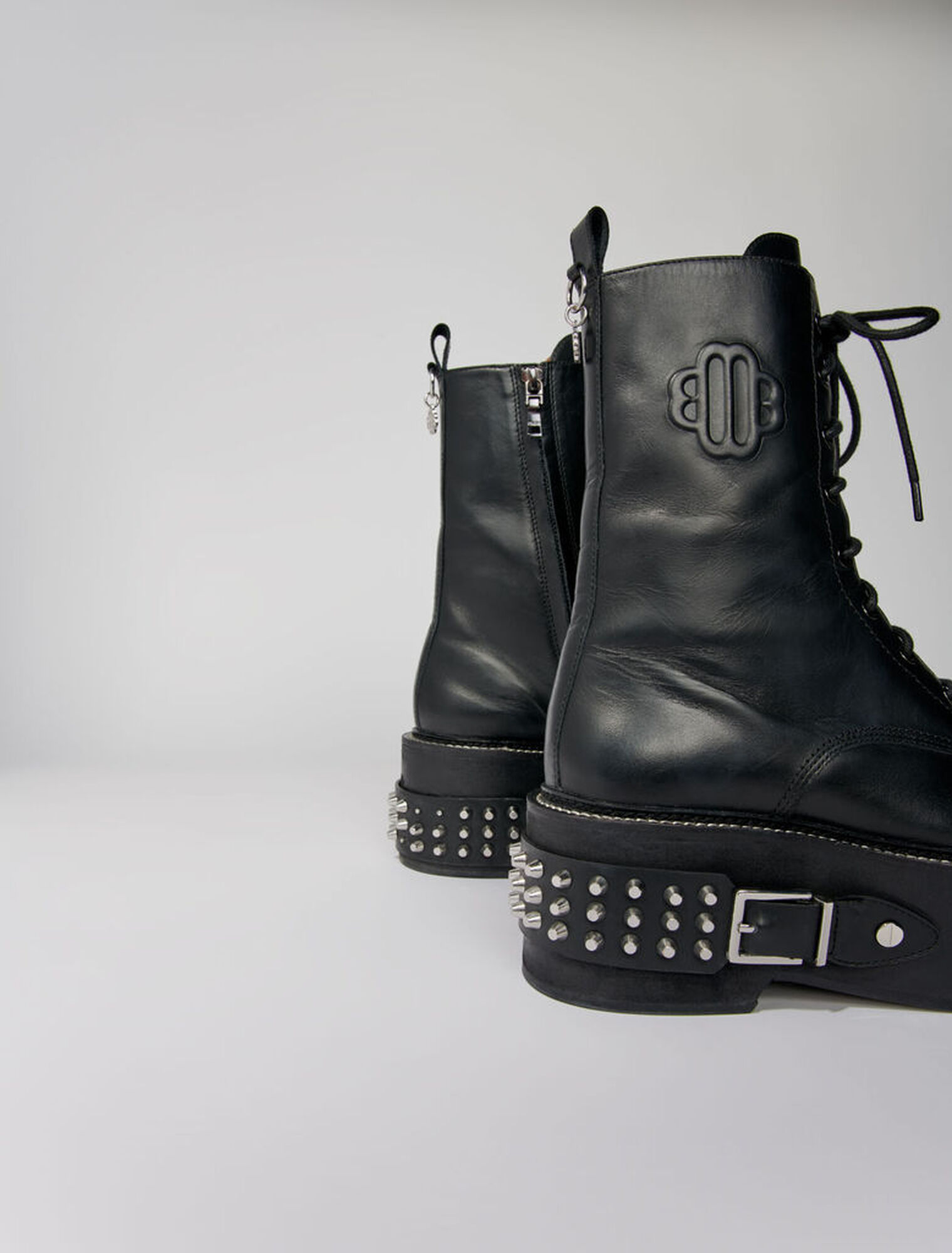 Ranger-Stiefeletten mit Punkdetails
