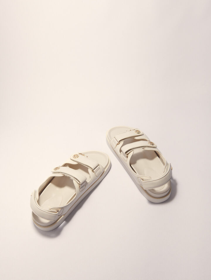 Flache Ledersandalen
