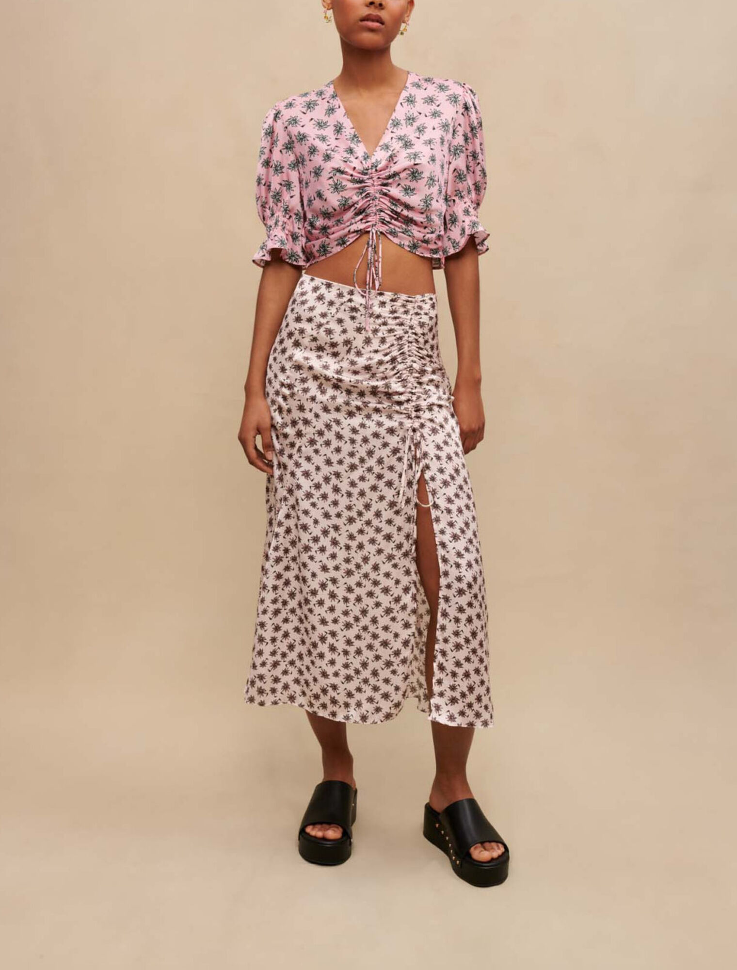 Kurzes Top mit Palmenprint