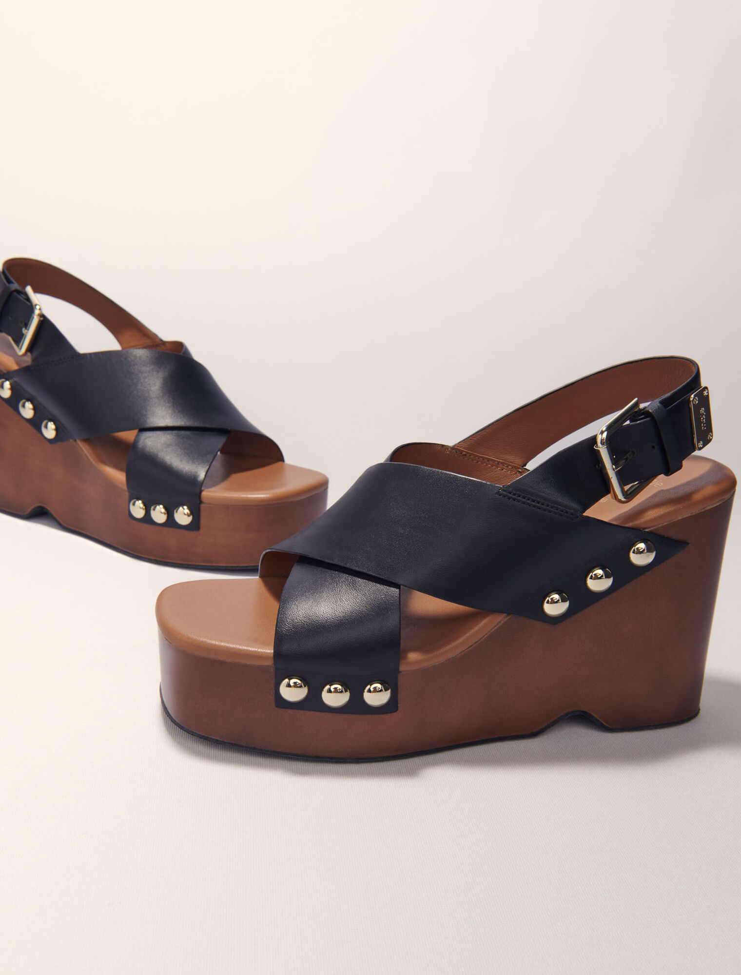 Plateau-Sandalen aus Leder