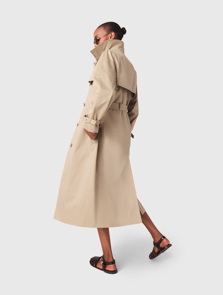 Trenchcoat mit abnehmbarer Kapuze