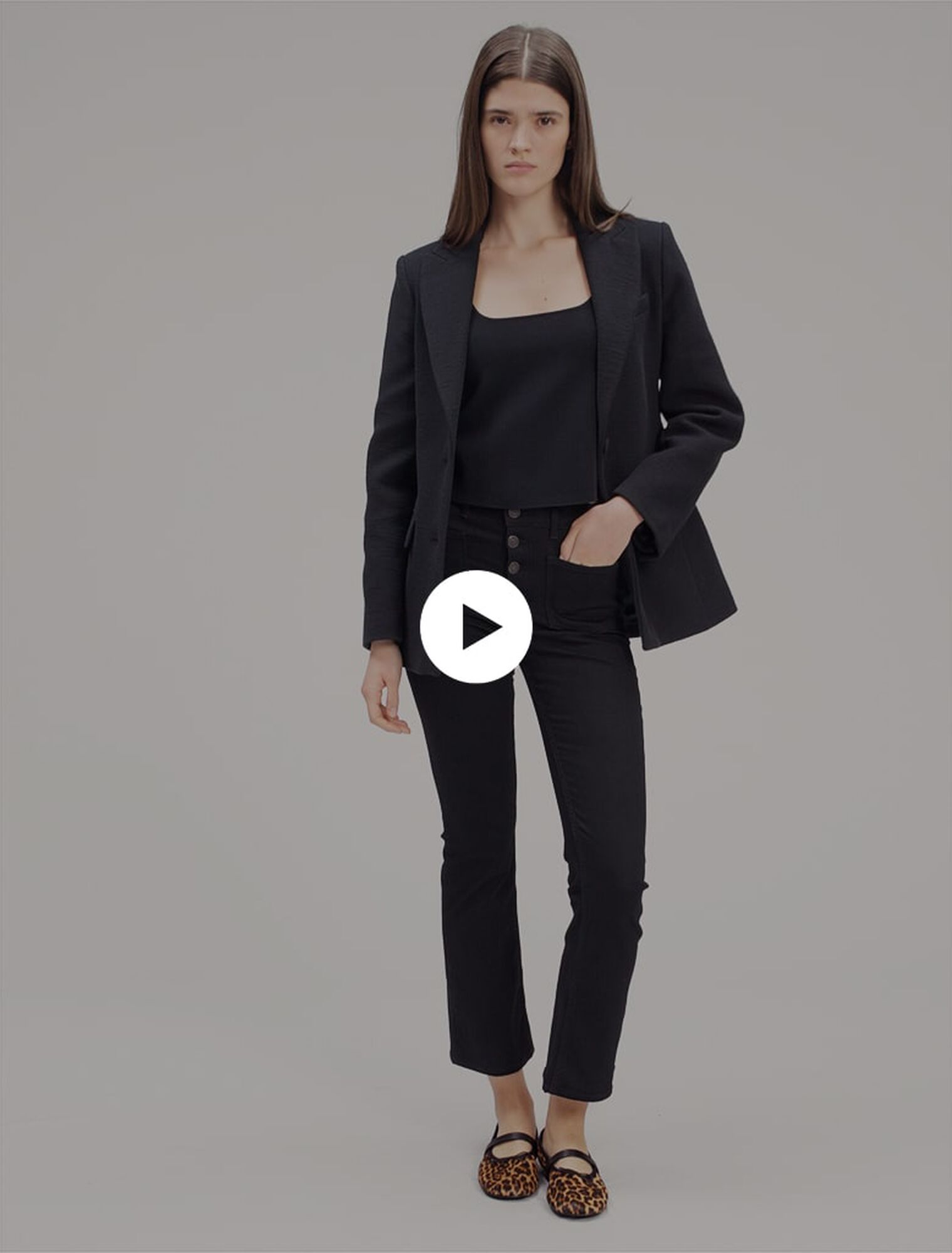 Ausgestellte Jeans