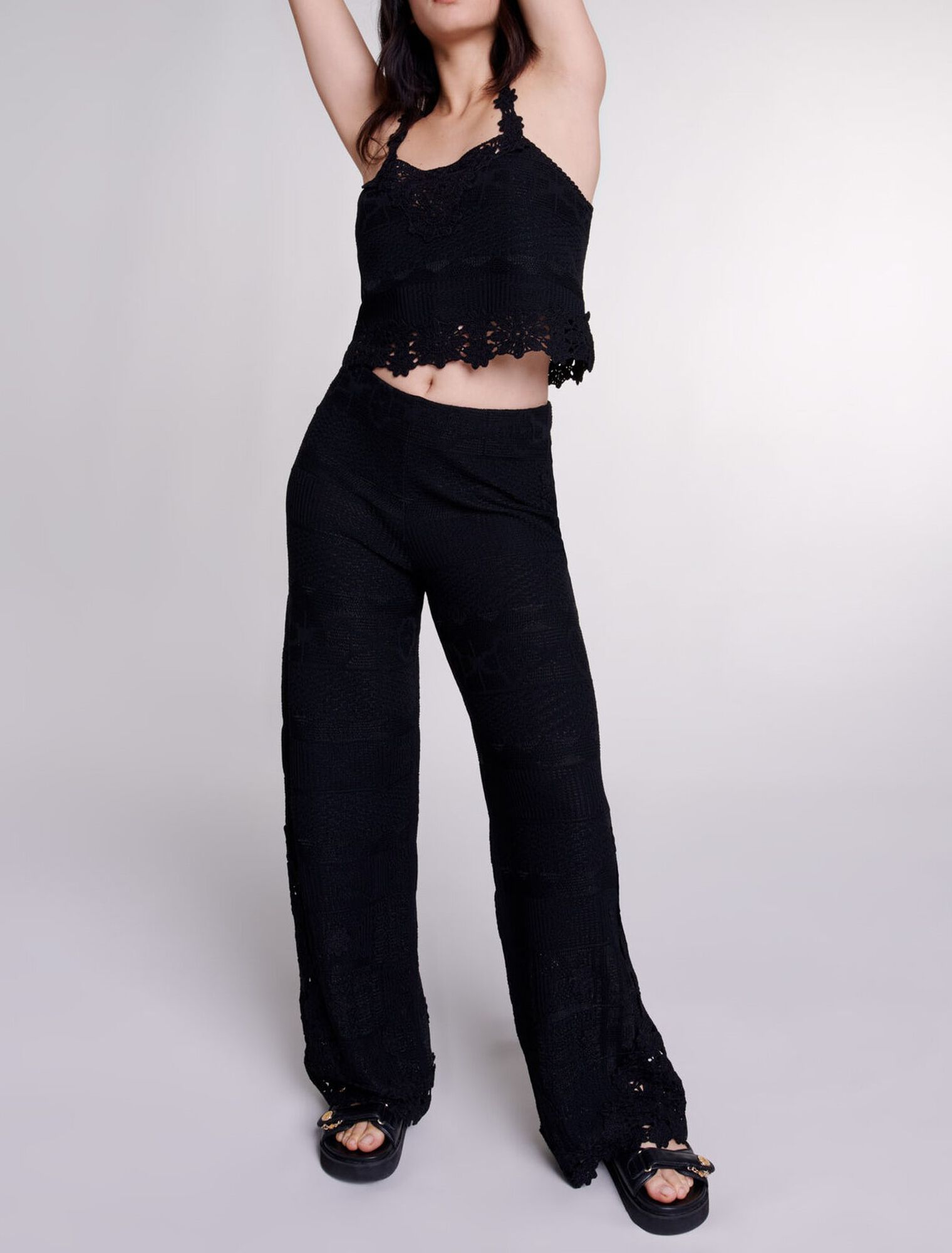 Kurzes Top mit Gipüre