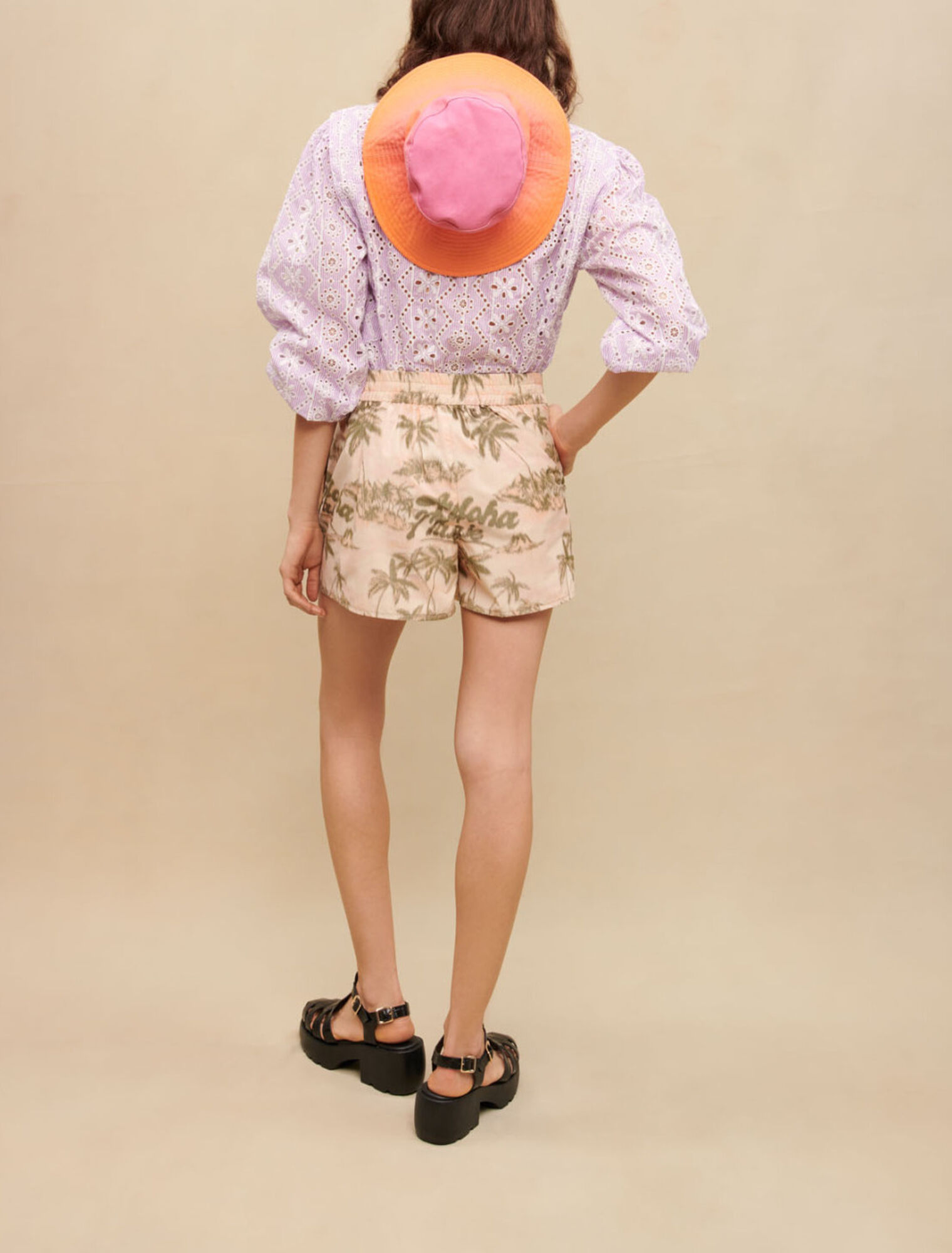 Shorts mit Palmenmuster