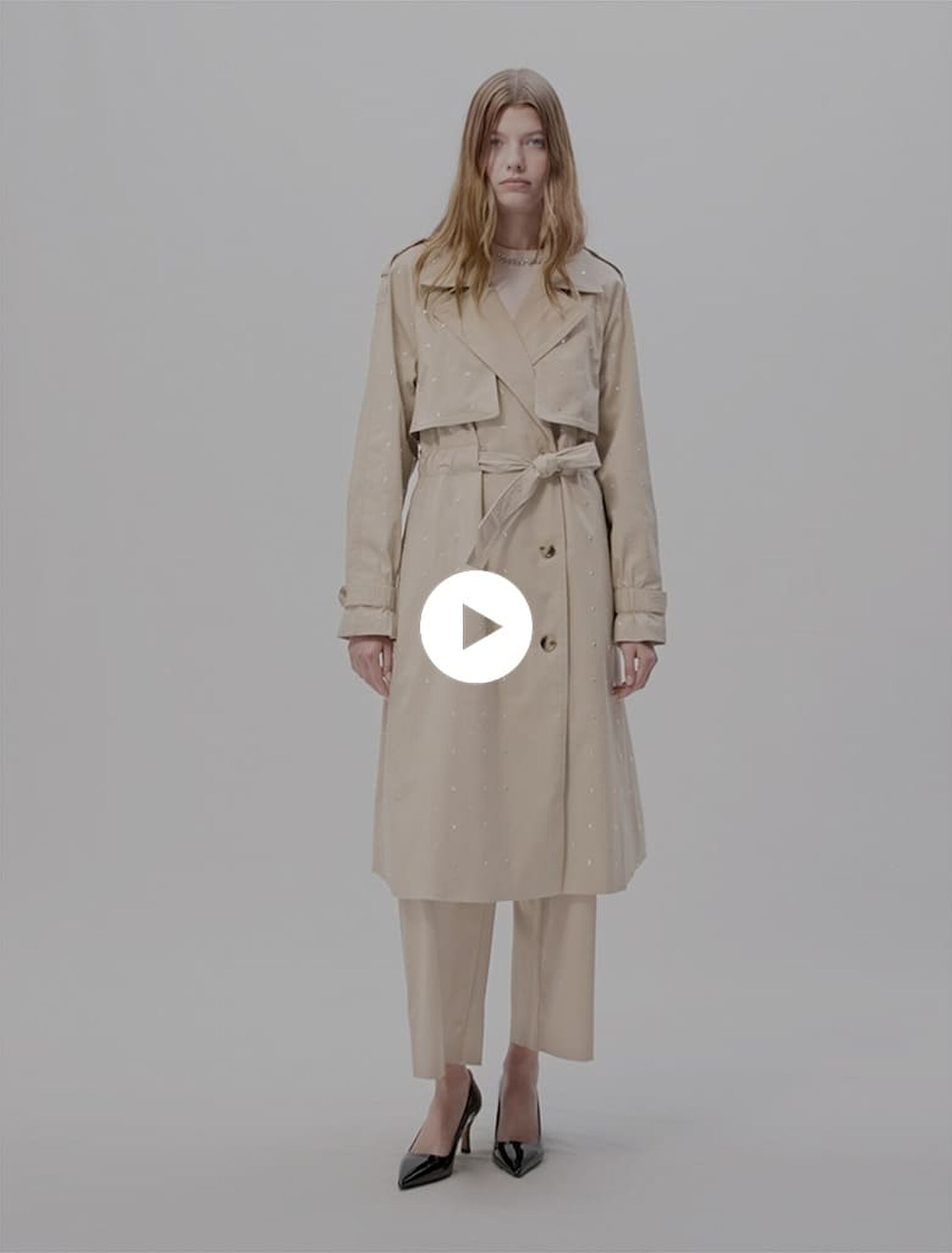 Nieten-Trenchcoat, Stretch-Taille