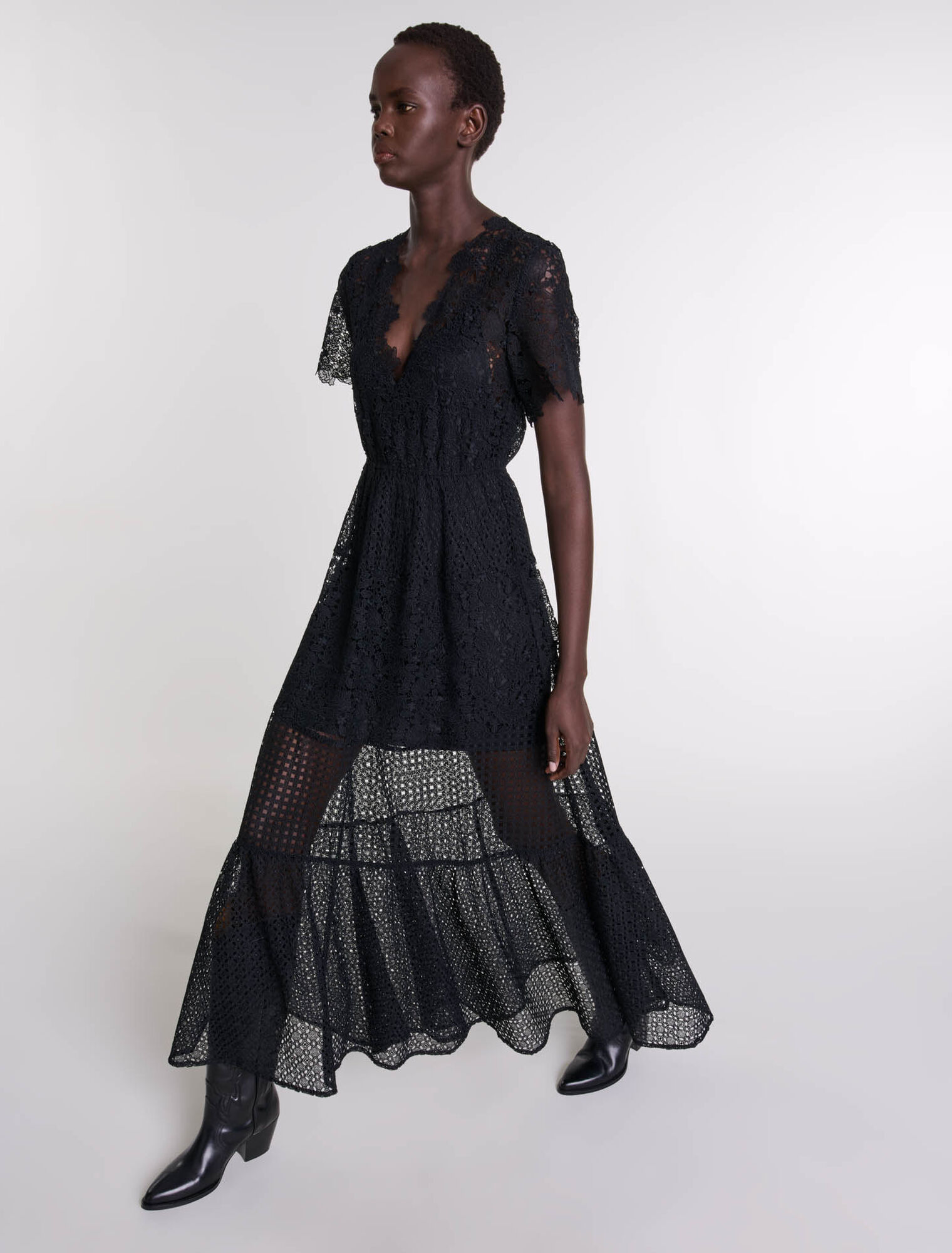 Langes Kleid aus Spitze