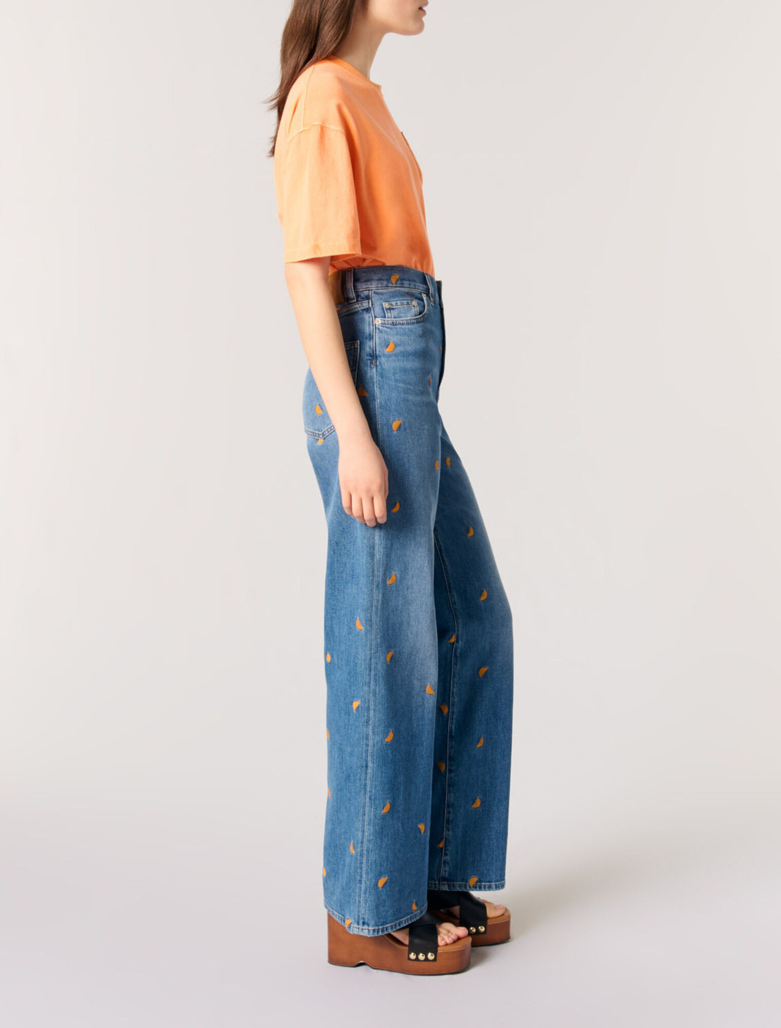 Bestickte Jeans