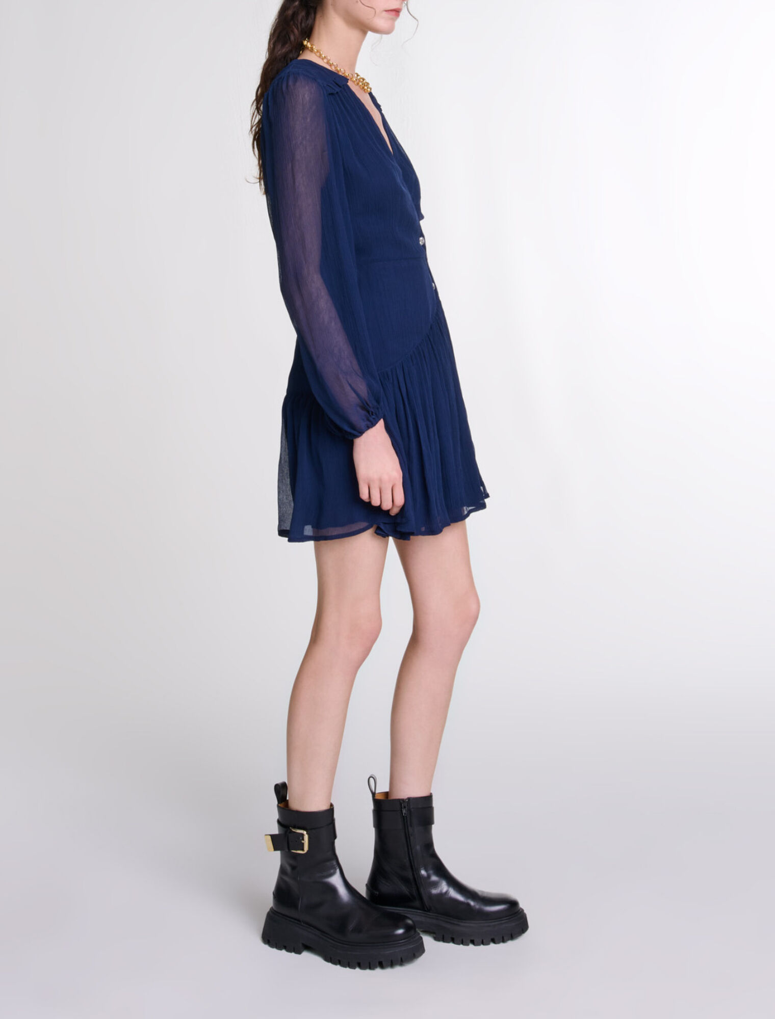 Kurzes Kleid mit Volants