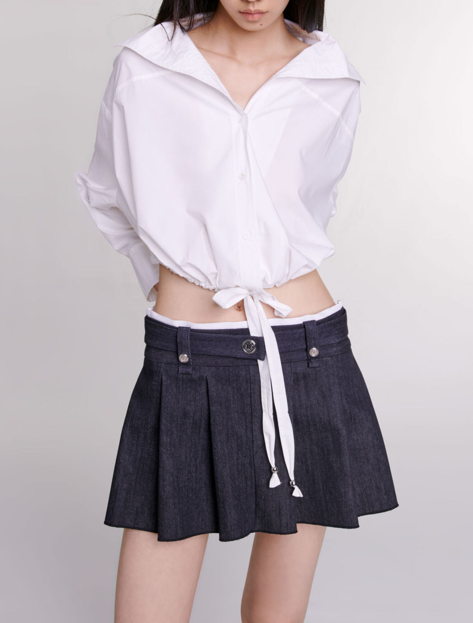 Schwarzer Minirock mit Jeans-Optik