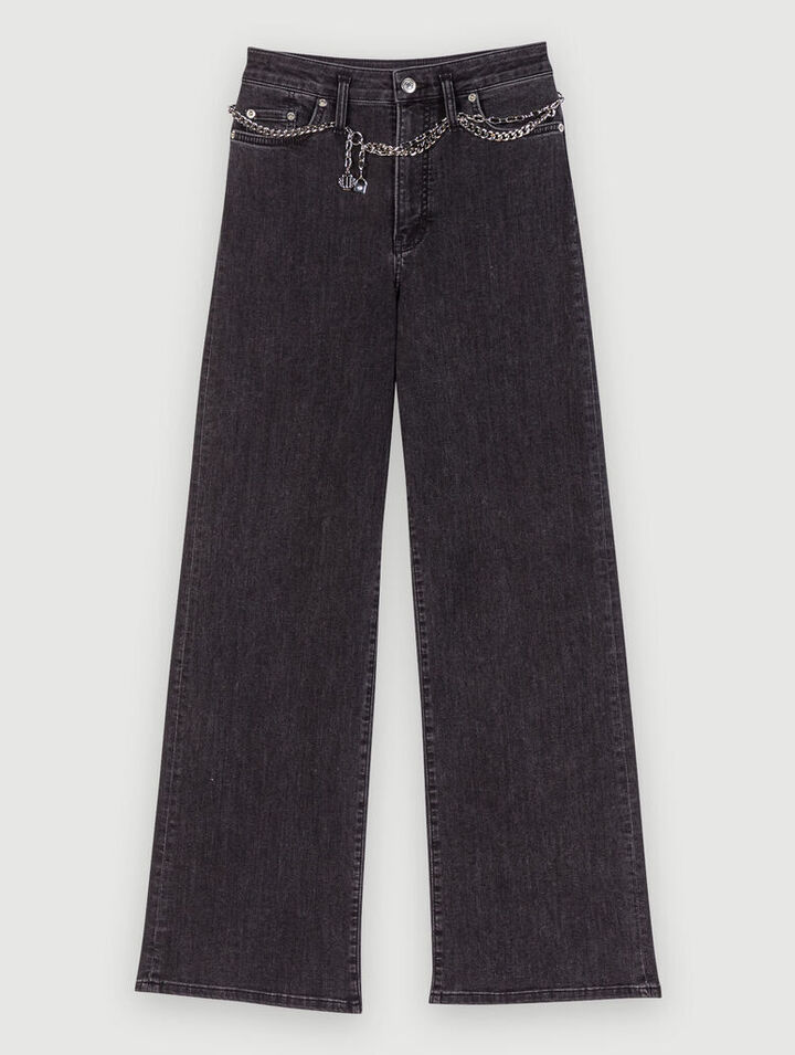 Black baggy jeans with belt