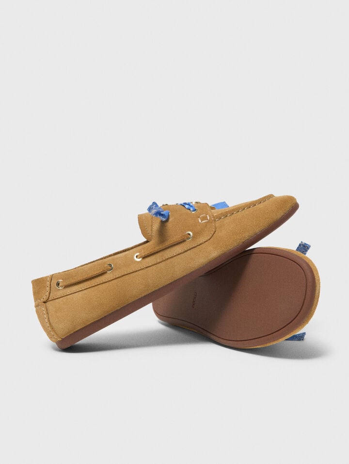 Bootsschuh aus Veloursleder