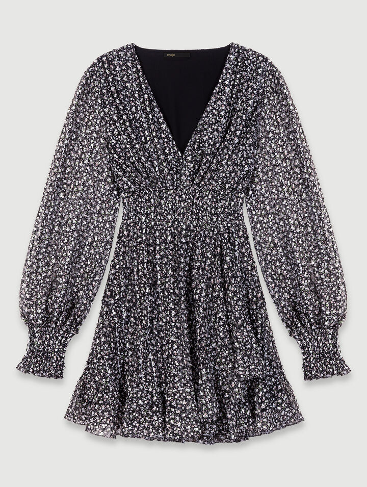 Kurzes ausgestelltes Kleid