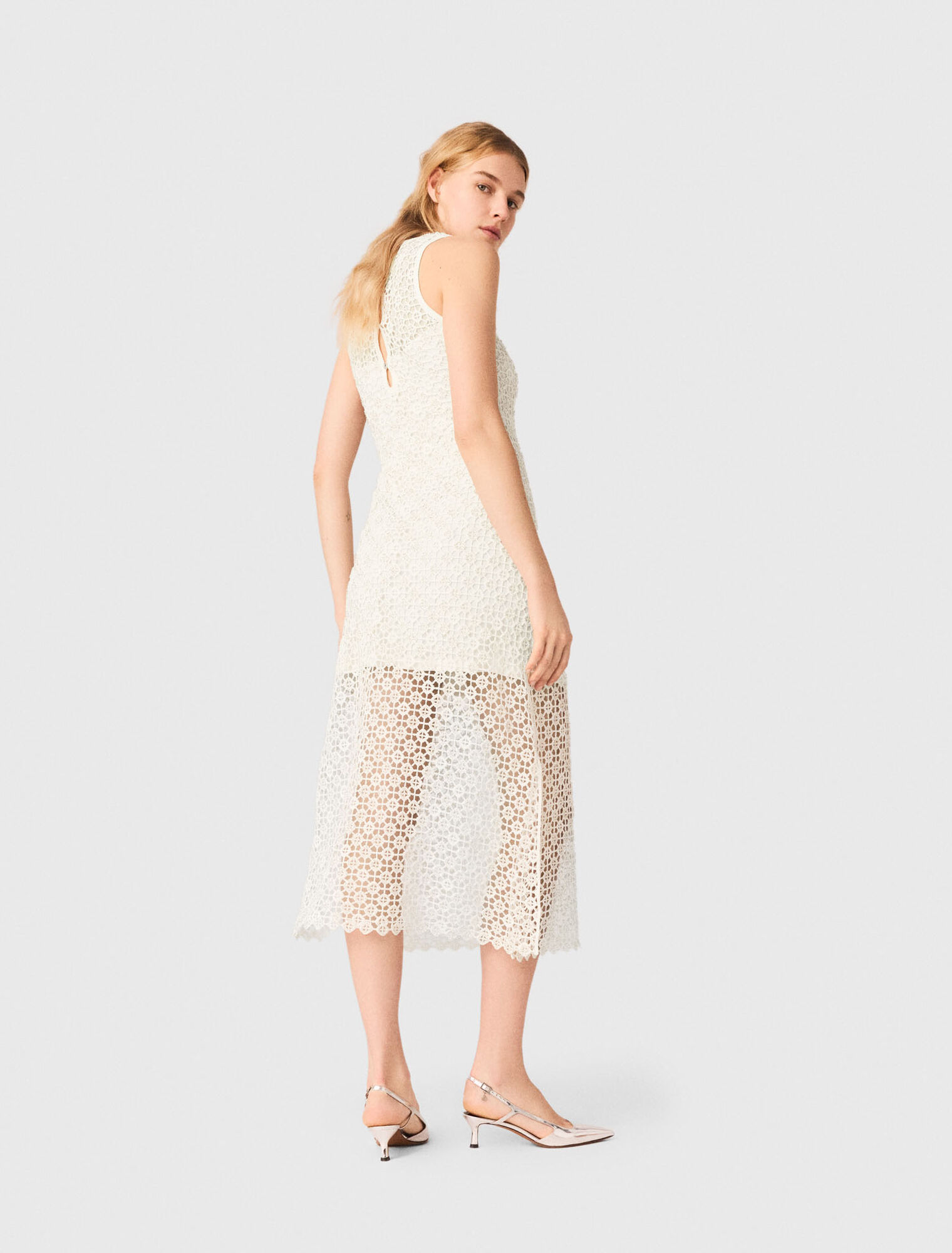 Langes H&auml;kelkleid mit Strass