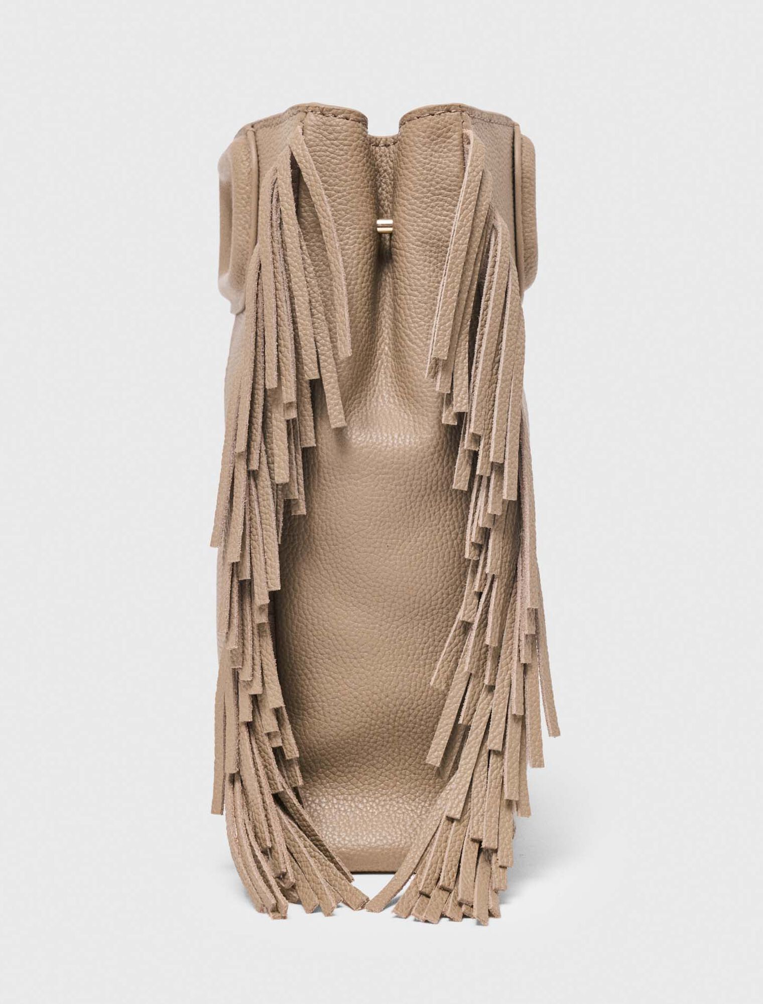 M-Tasche aus genarbtem Leder