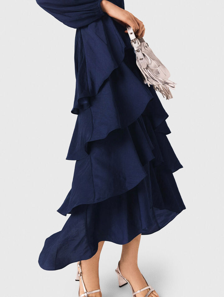 Langes Rüschenkleid