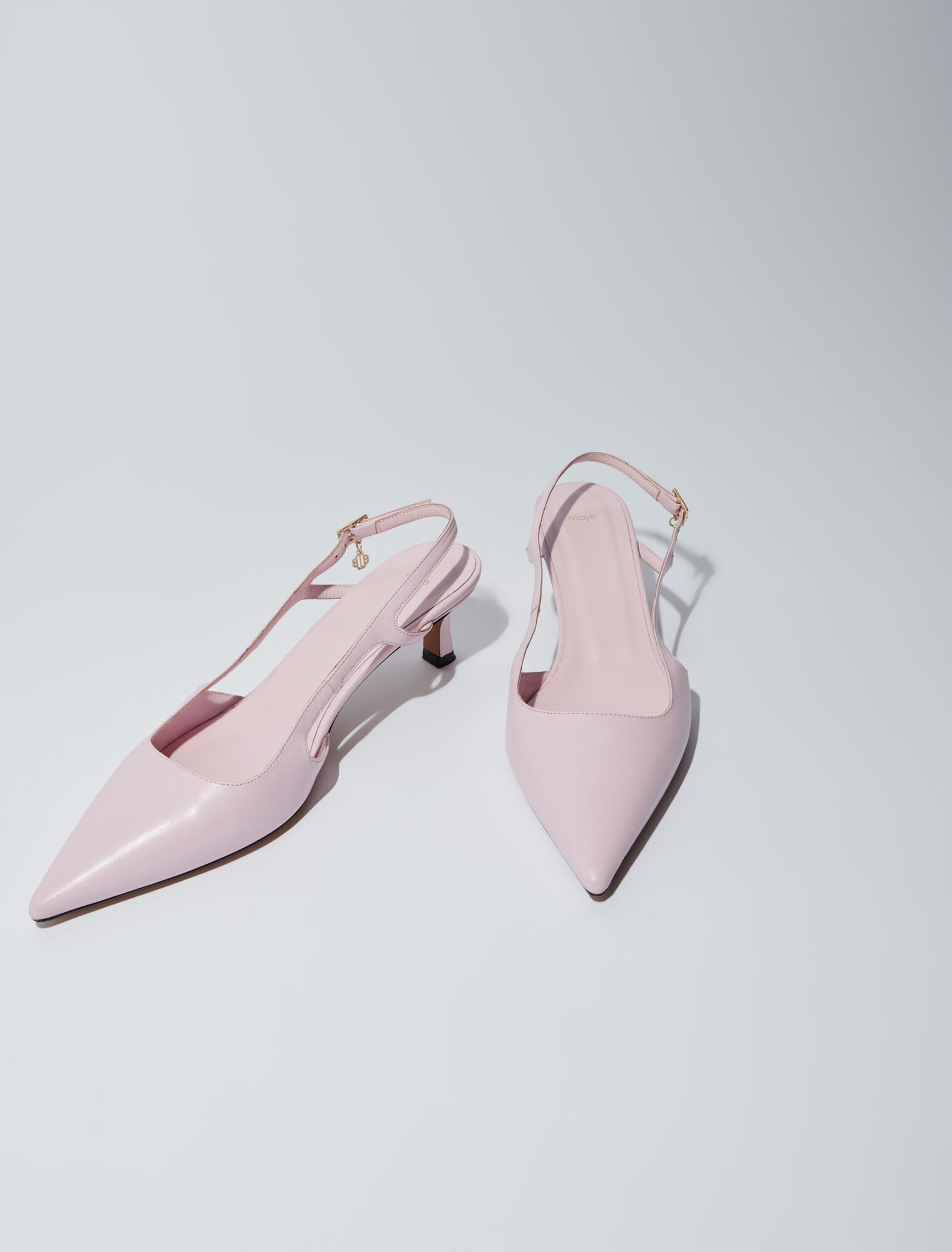 Spitzpumps aus Leder