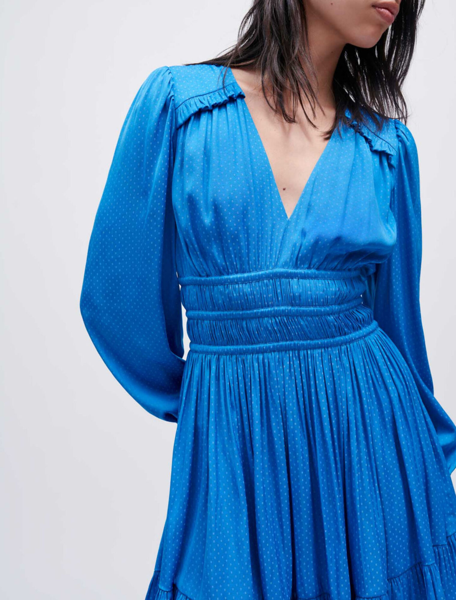 Satin-Kleid mit Rüschen