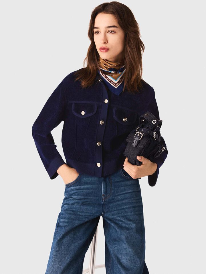 Kurze Samtjacke